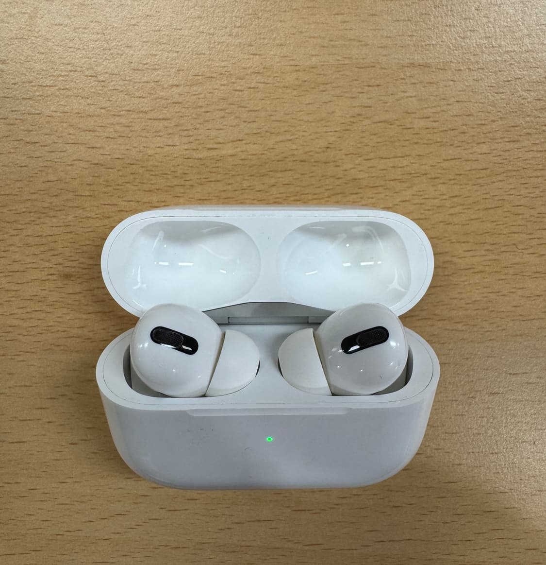 애플 에어팟 프로 1세대 MagSafe 상품이미지3