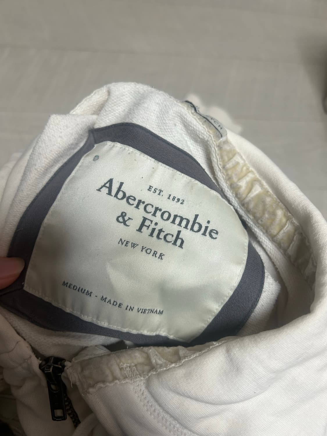 아베크롬비 화이트 플라워 투웨이 후드집업 상품이미지5