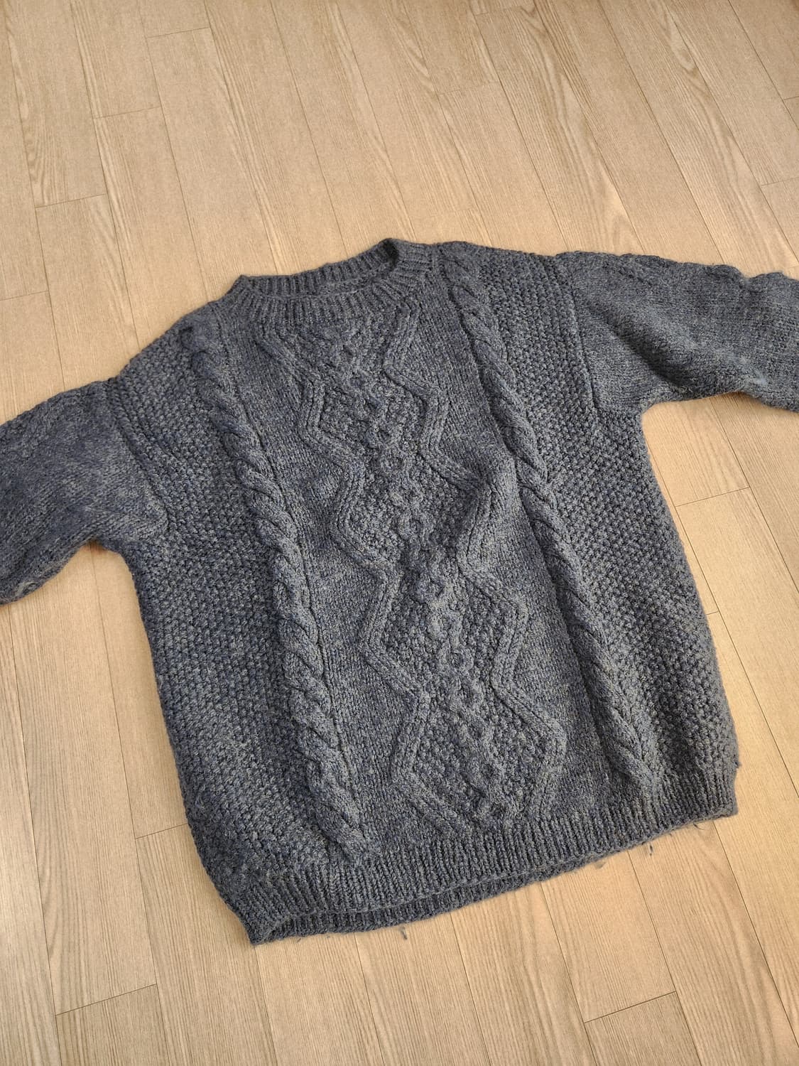 핸드워크 모크넥 헤비울 짜임 니트 상품이미지7