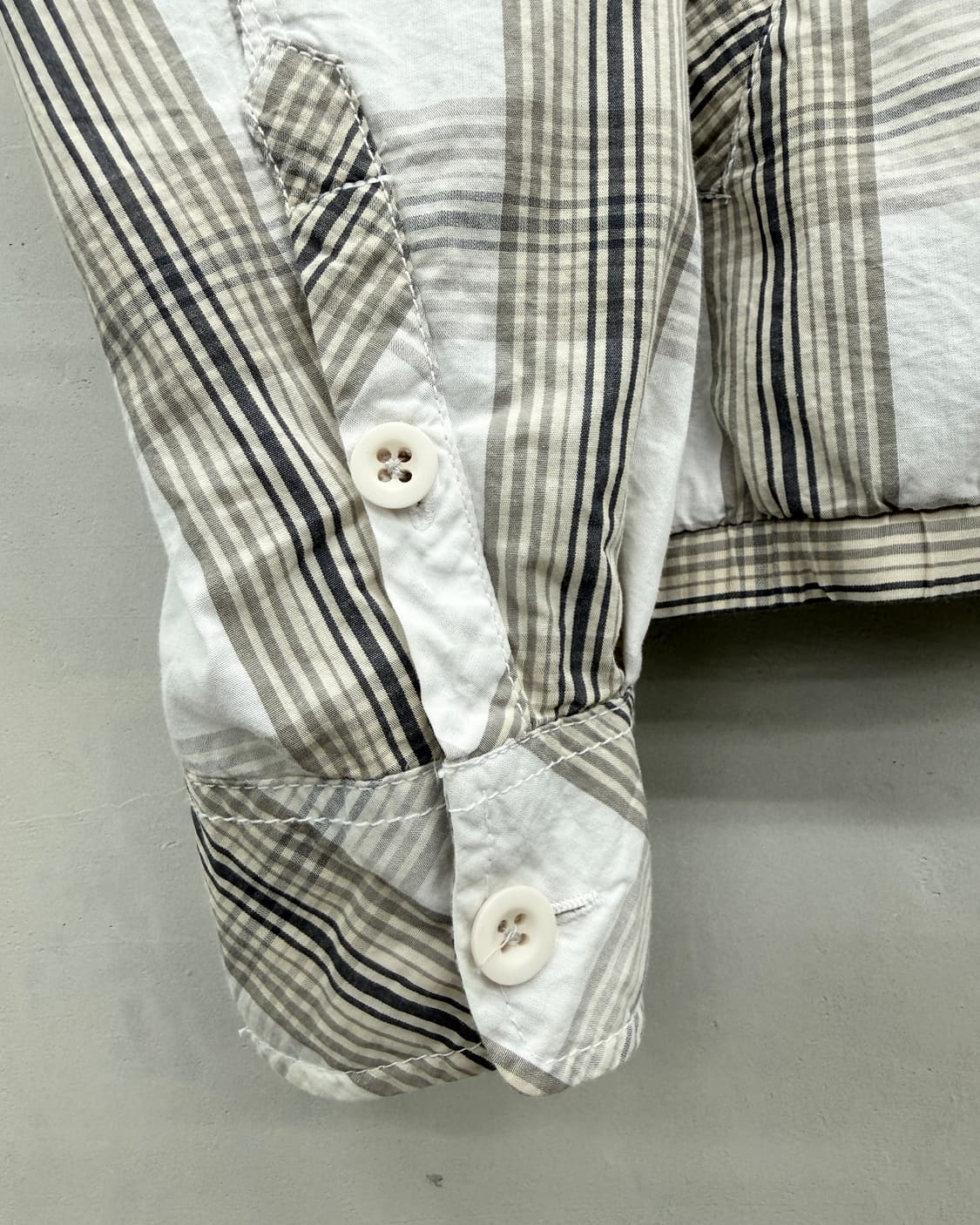 디젤 00s 백 그래픽 하이넥 체크 자켓 상품이미지5