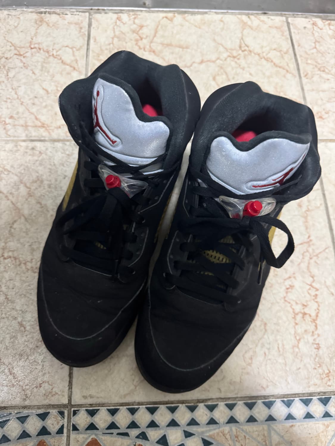 조던 5메탈릭블랙 상품이미지1