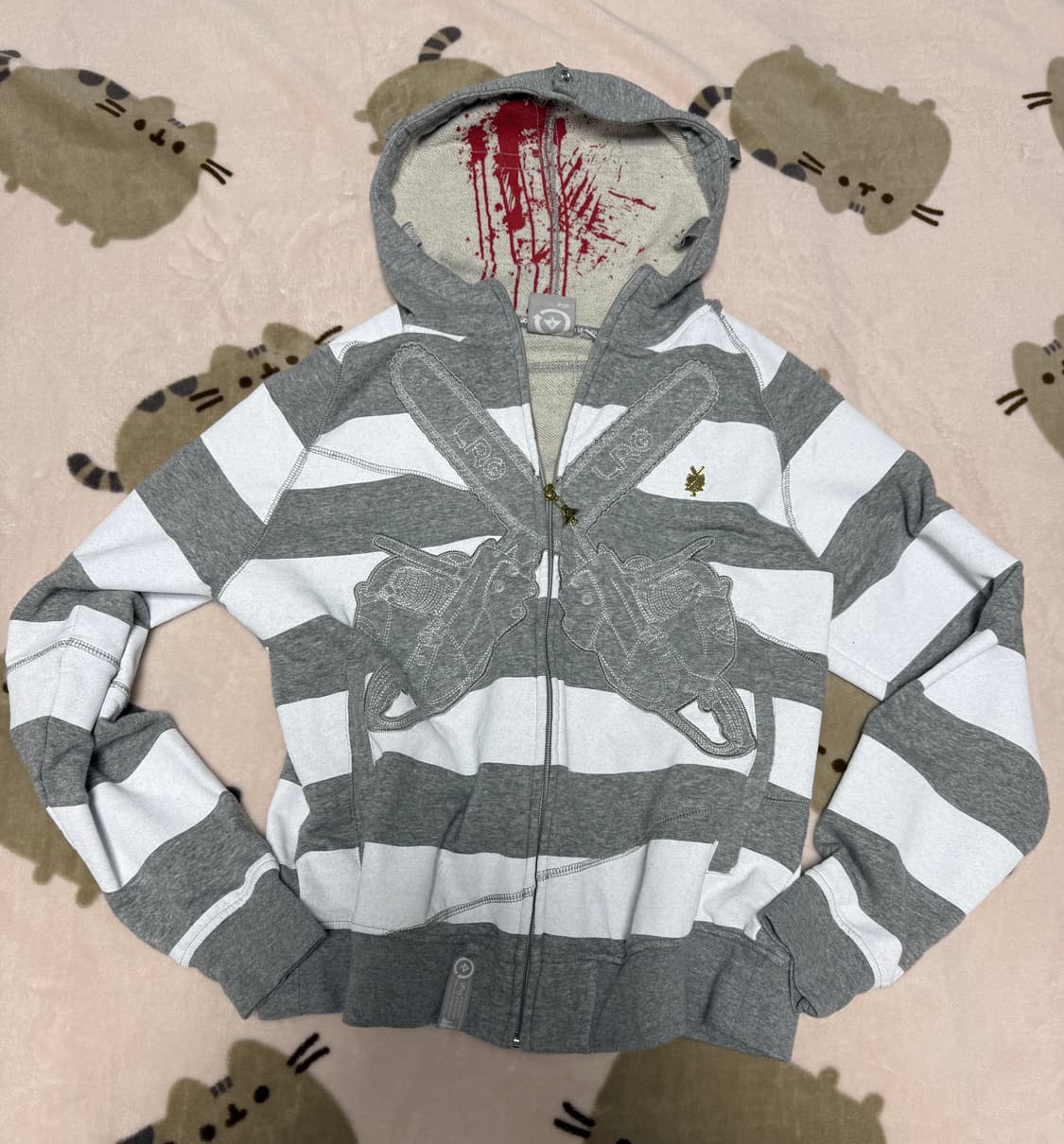 전기톱 후드집업 상품이미지1