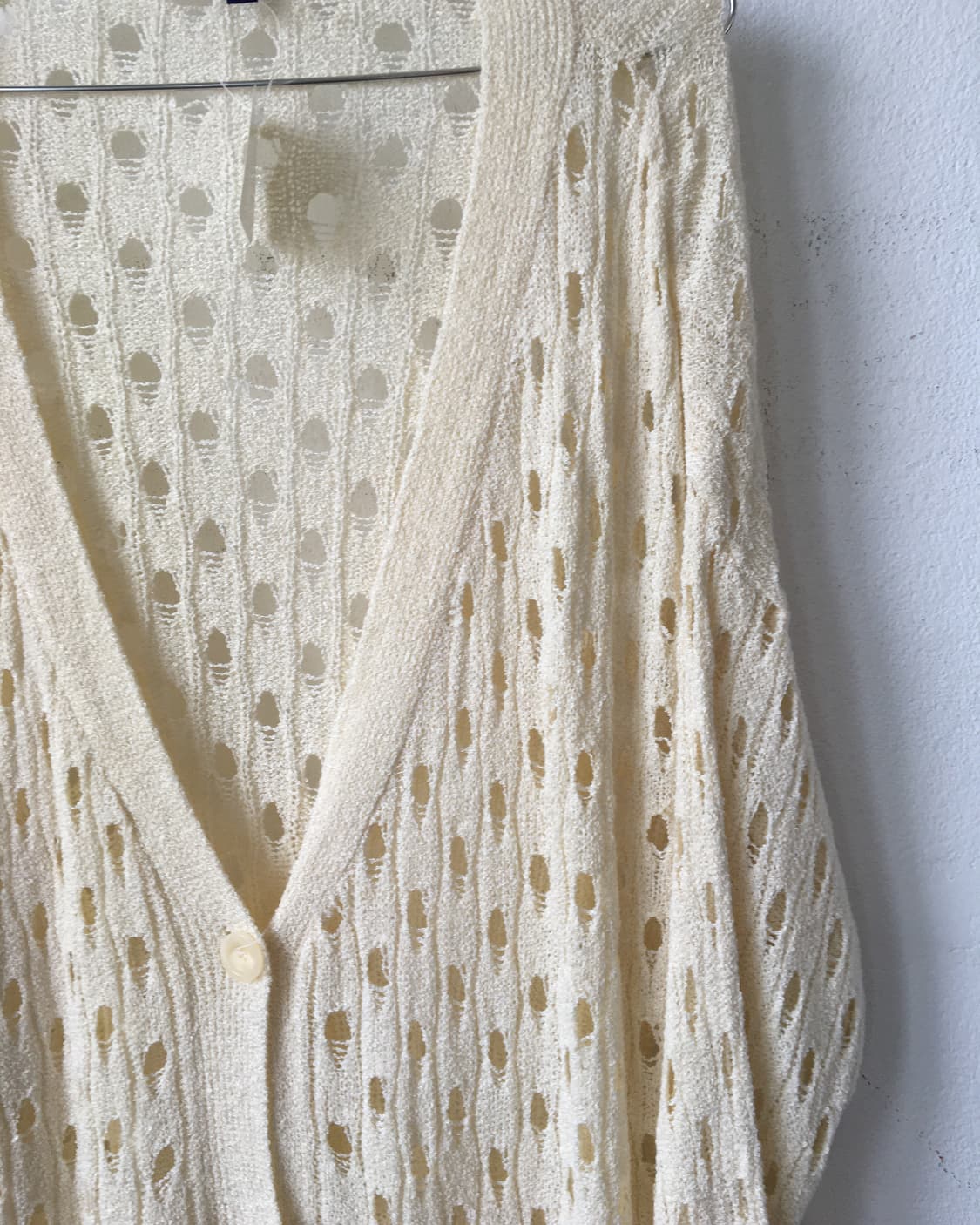 Punching pattern knit cardigan 상품이미지4