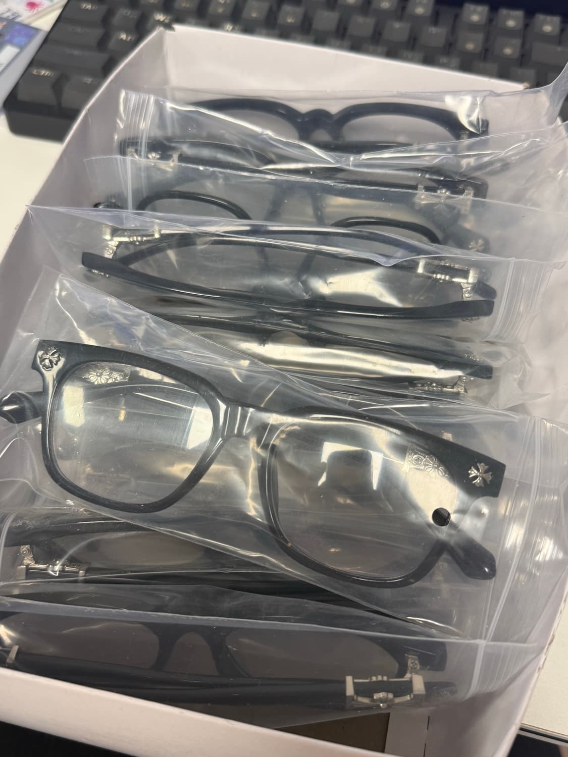 크롬하츠 뿔테안경 상품이미지1