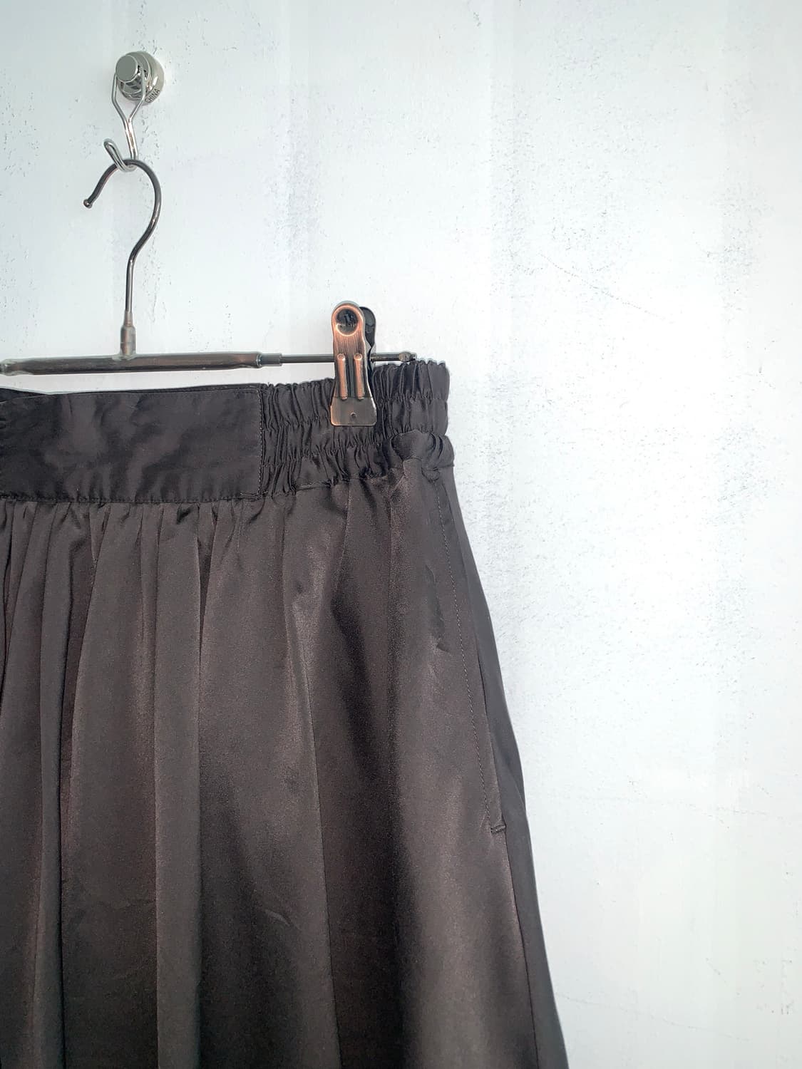 Deep Brown Satin Flare Mini Skir 상품이미지3