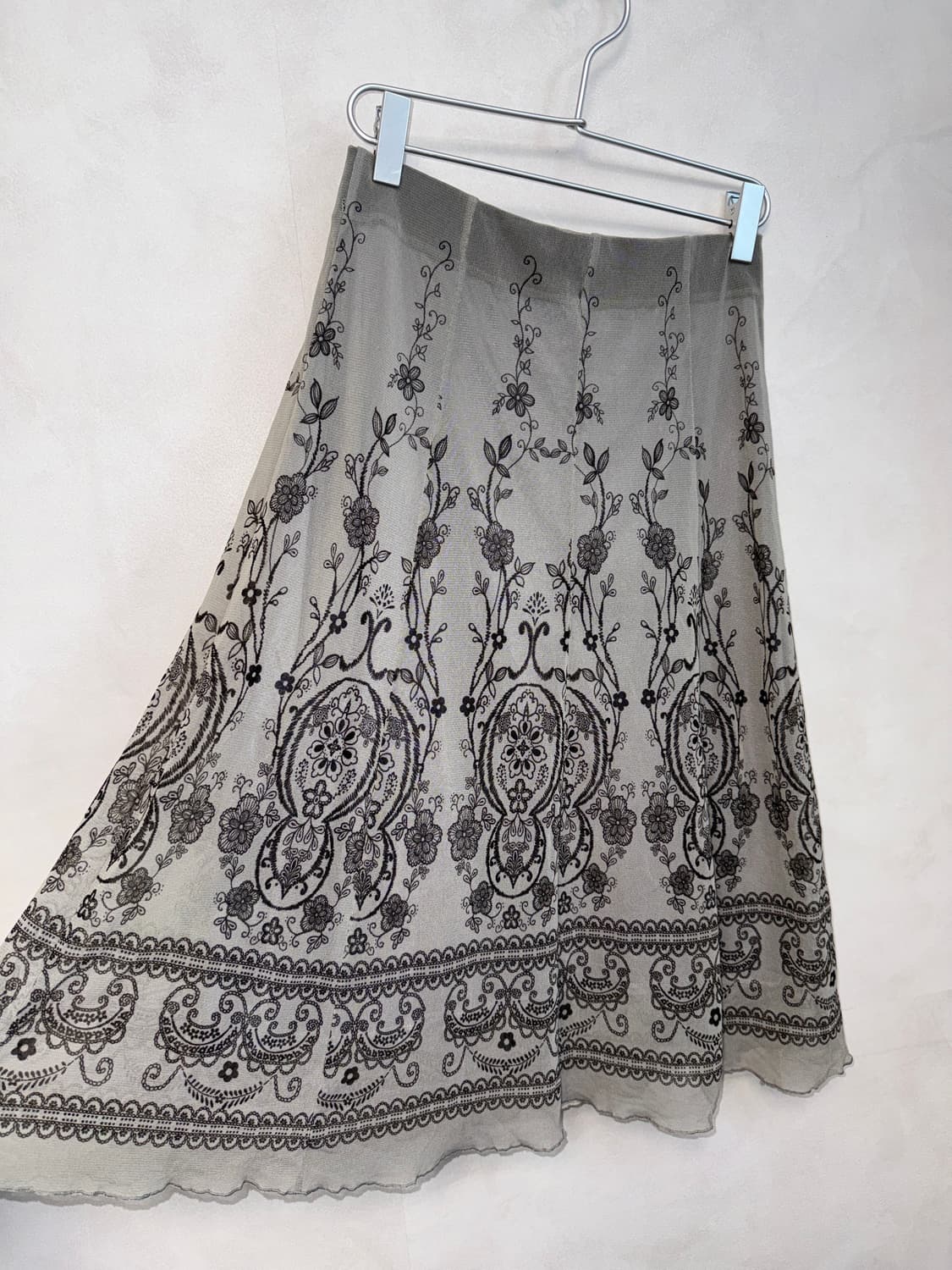 Gray oriental floral mesh pleats skirt 상품이미지2