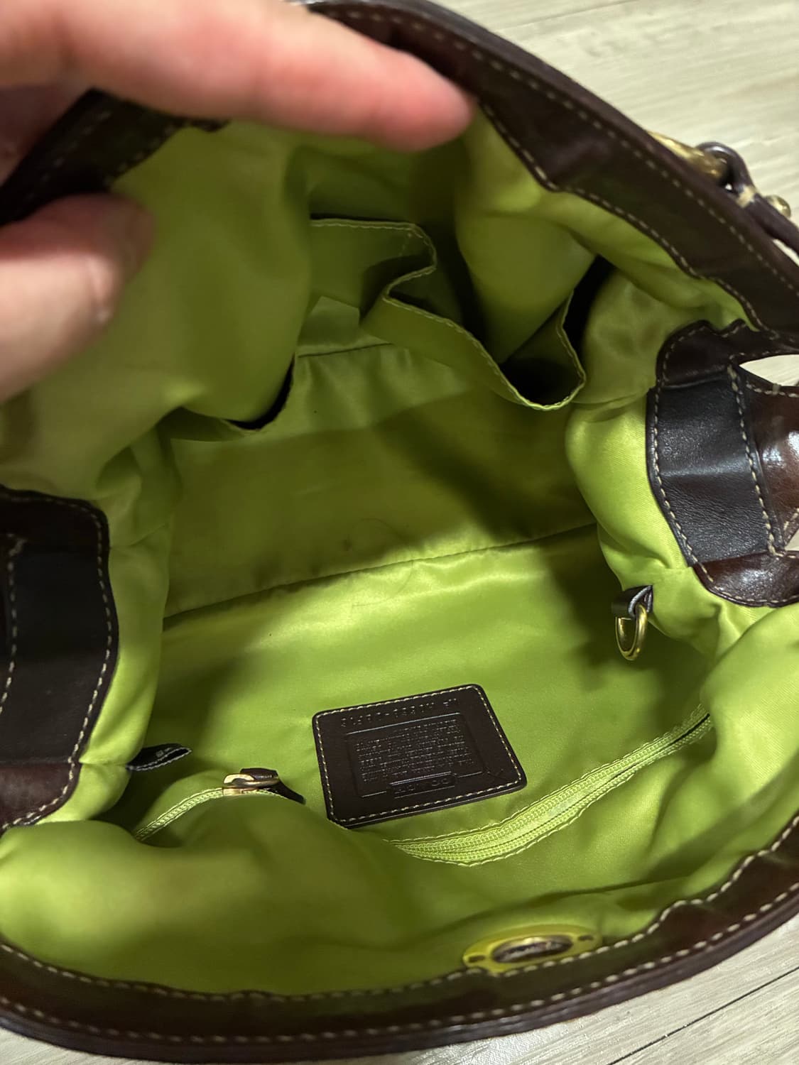 코치 트위드 토트백 상품이미지4