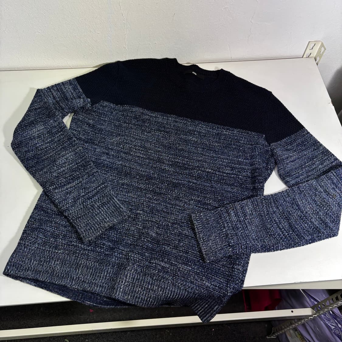 100 시스템 네이비 보카시니트 상품이미지2