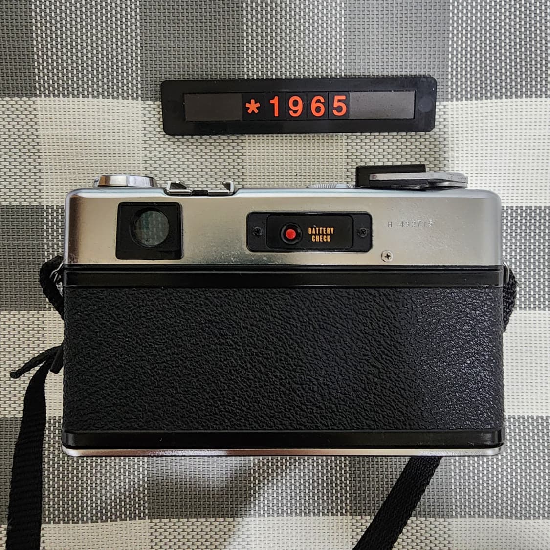 야시카 일렉트로 35 gsn 필름카메라 실버바디 상품이미지3