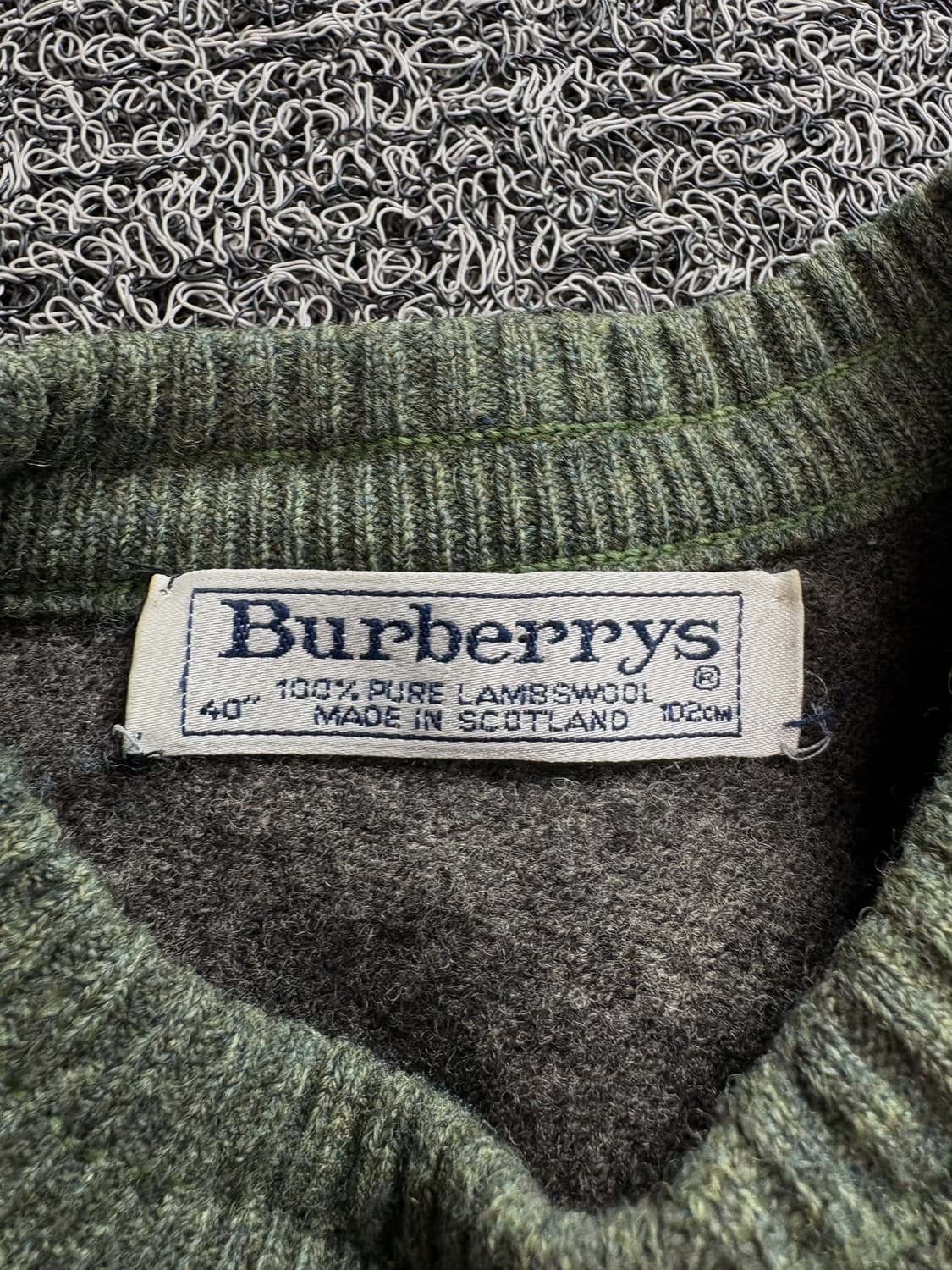 버버리 아카이브 그래픽 울 니트 스웨터 3069 상품이미지3