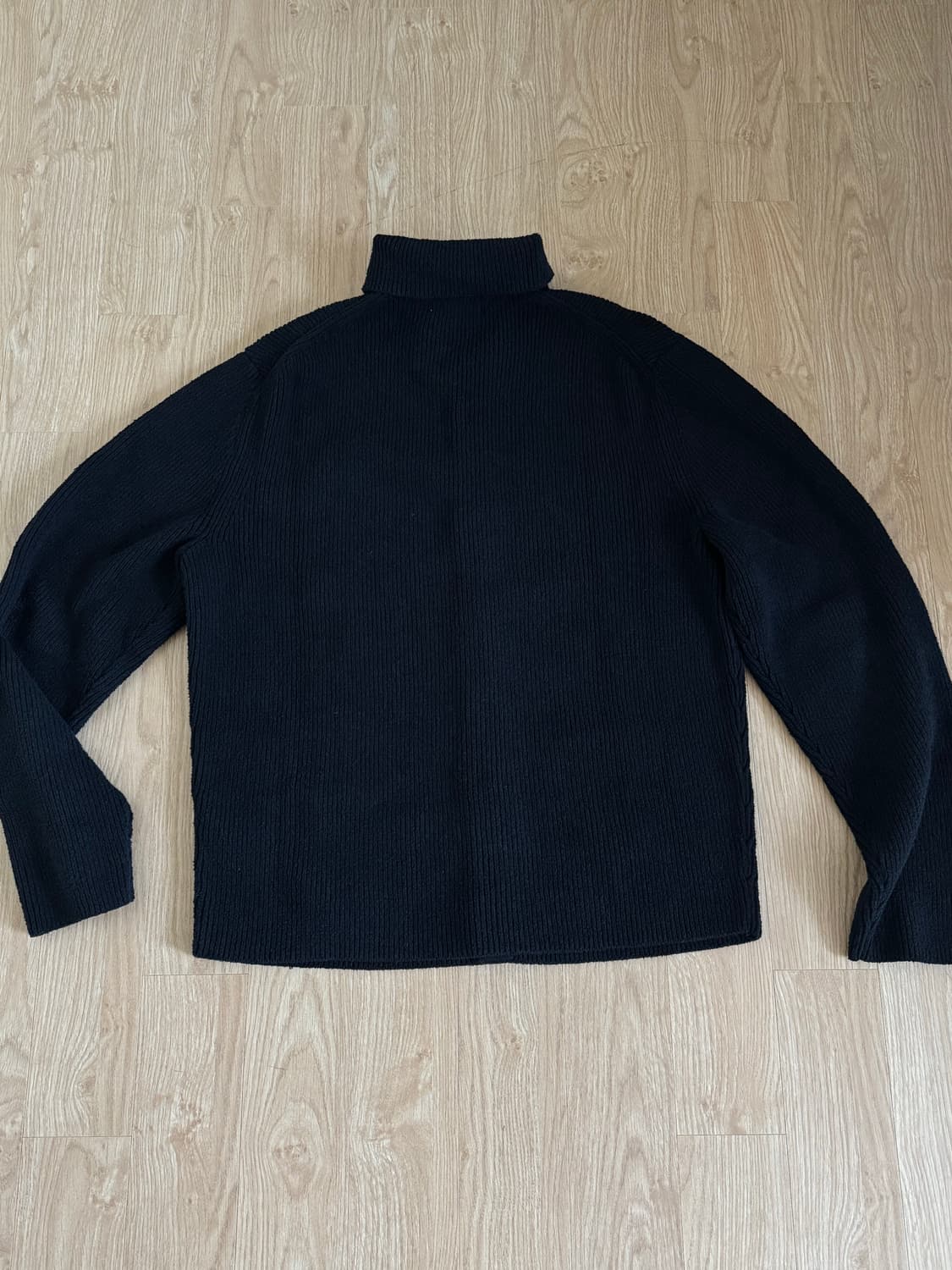 COS 코스 부클레 니트 가디건 블랙 L 팔아요! 상품이미지5