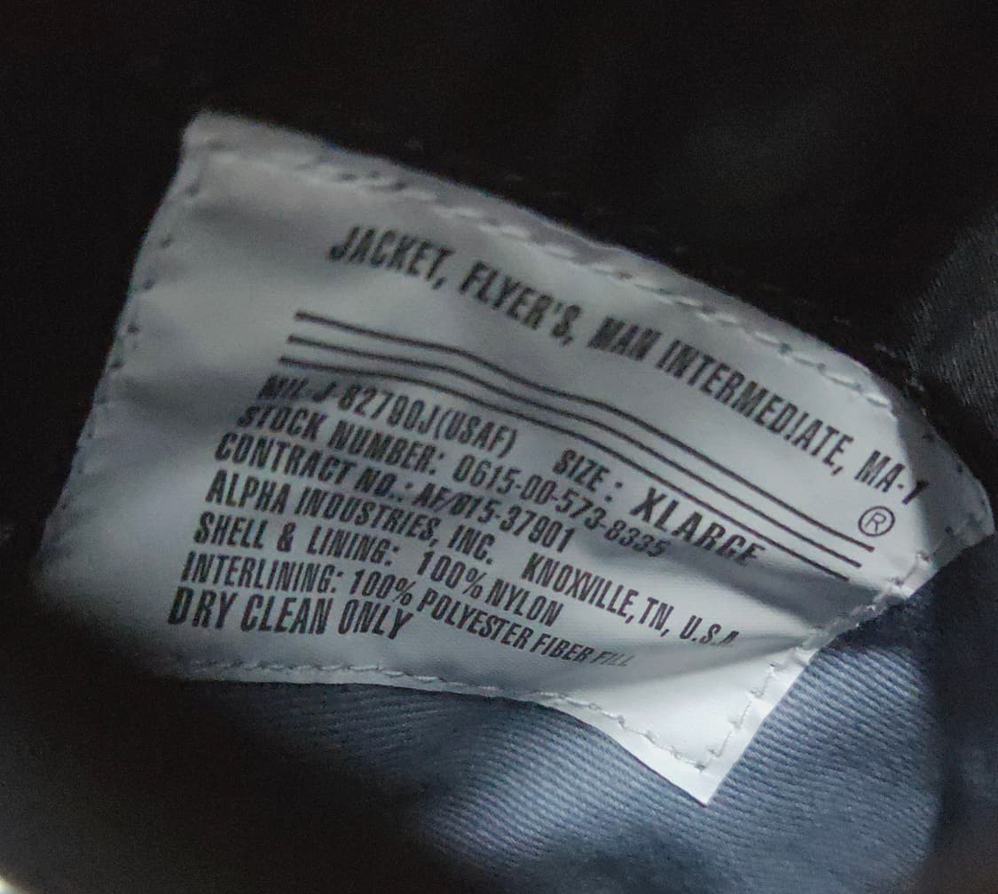 (착샷) 알파인더스트리 ma-1 블랙  상품이미지5