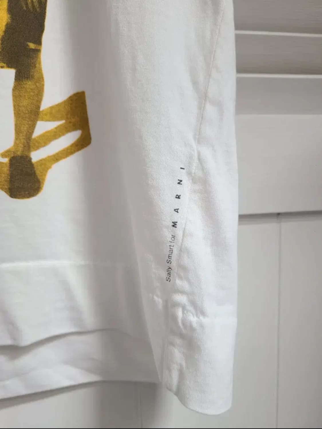 마르니 샐리스마트 콜라보 한정판 티셔츠 상품이미지4