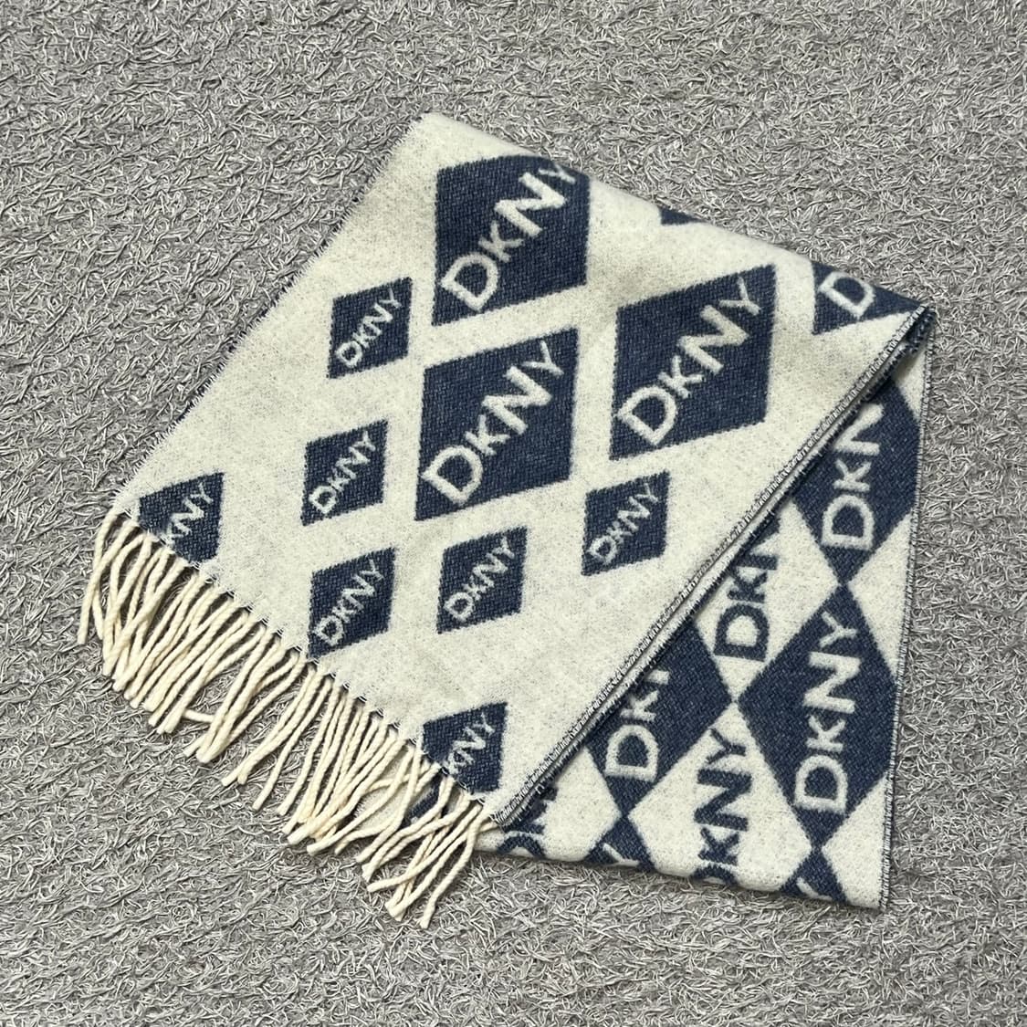 Dkny 머플러 상품이미지2