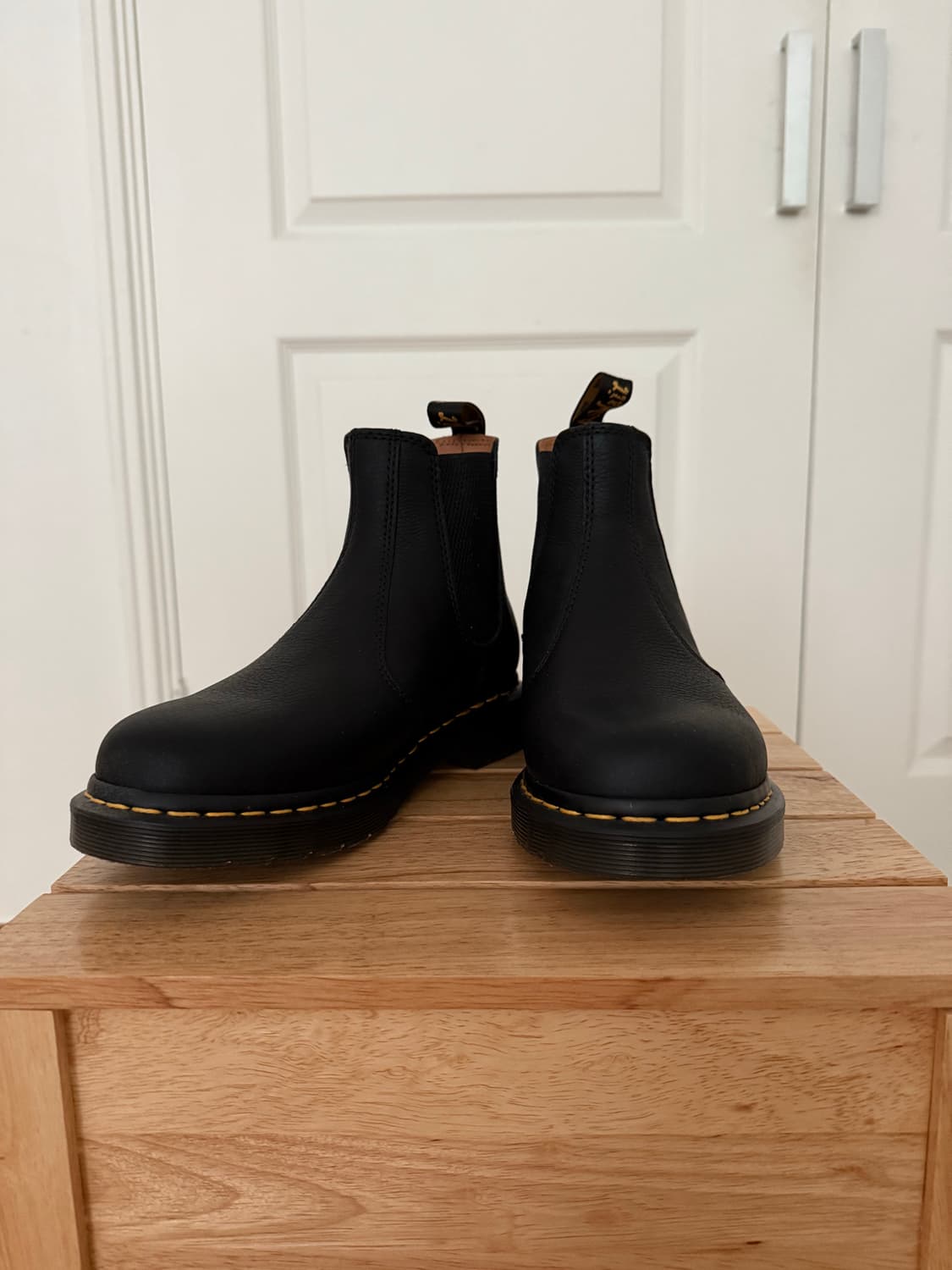 거의새것 닥터마틴 2976 앰버서더 230 상품이미지2