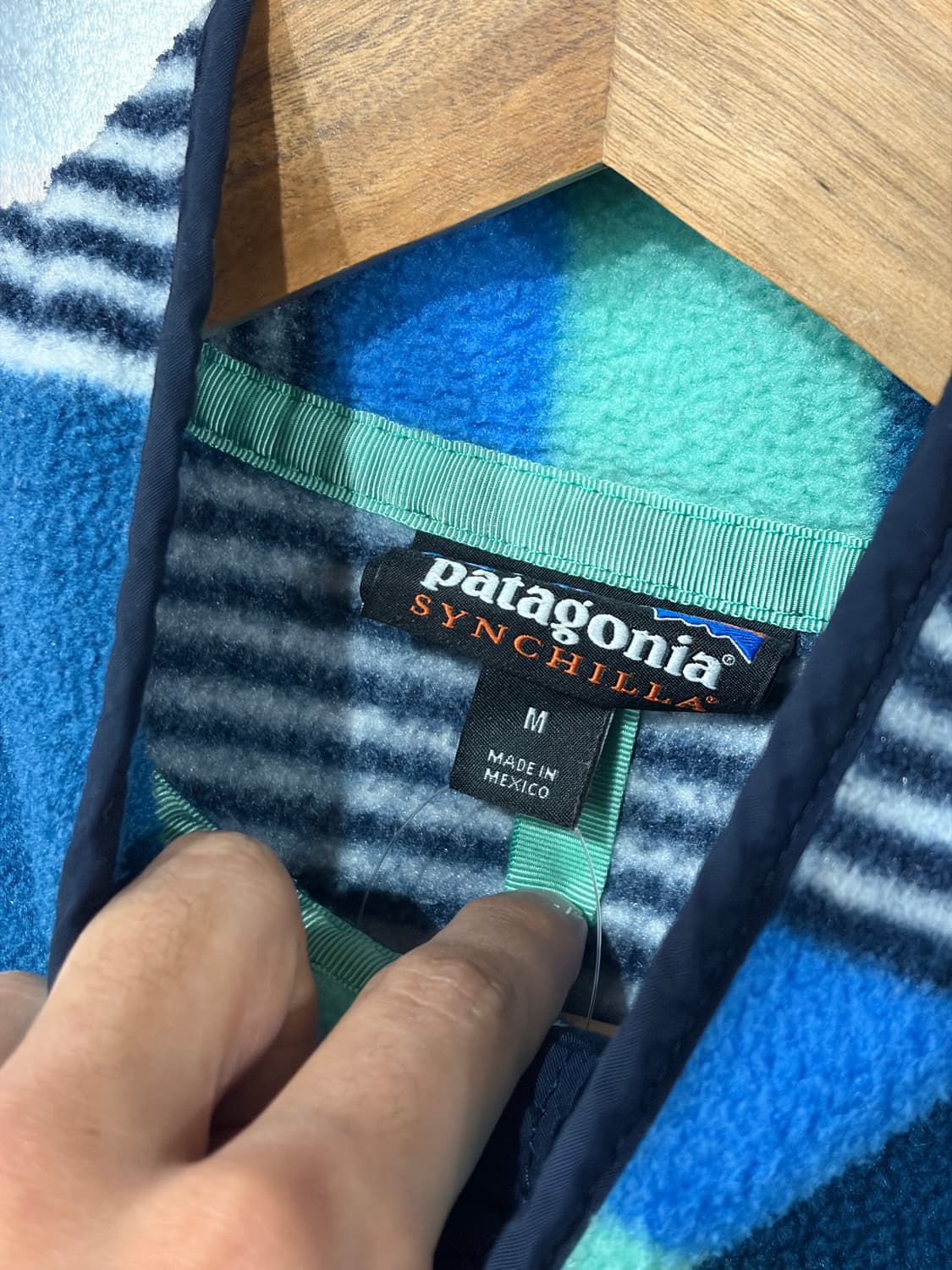 J30 파타고니아 신칠라 스트라이프 스냅티 플리스 M 상품이미지3