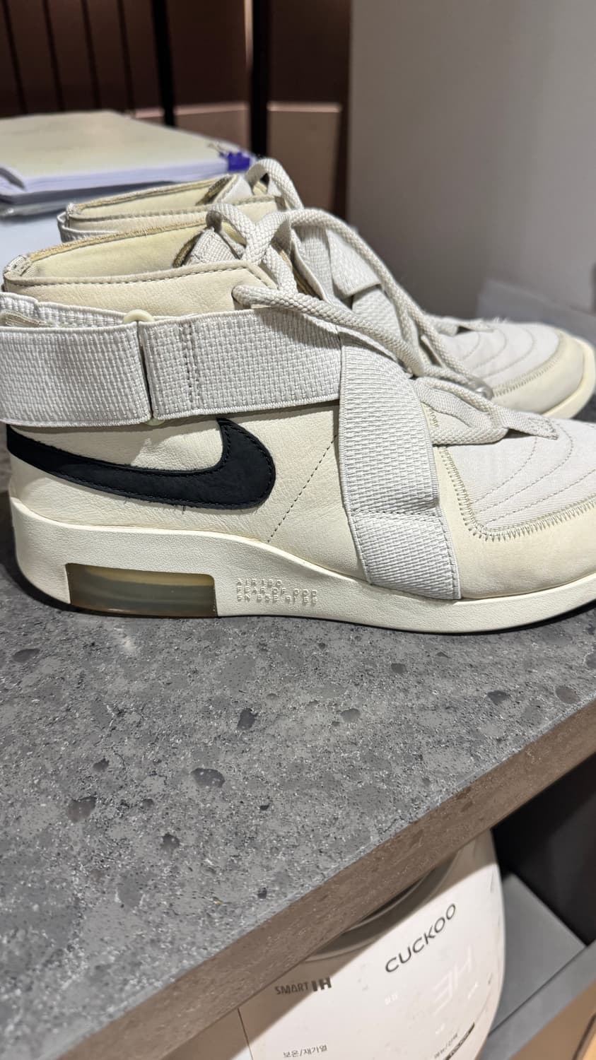 나이키 피어 오브 갓 에어레이드 본 270 상품이미지2