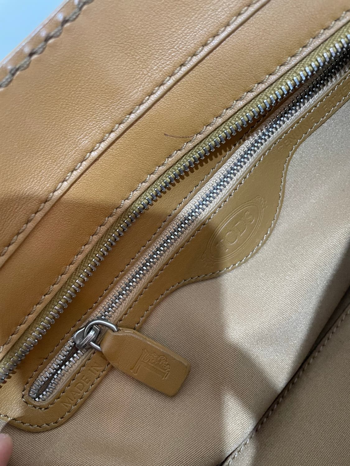 Tod's 토즈 빈티지 가죽 사첼백 토트백 바우레토 (무료배송) 상품이미지4