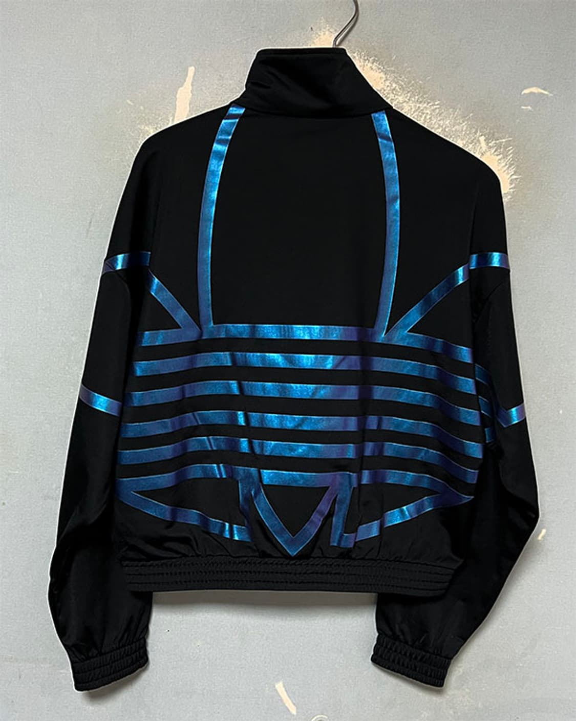 아디다스 라지 로고 여자 트랙탑 블랙 춘추 캐주얼 오버핏 S 90 55 상품이미지2