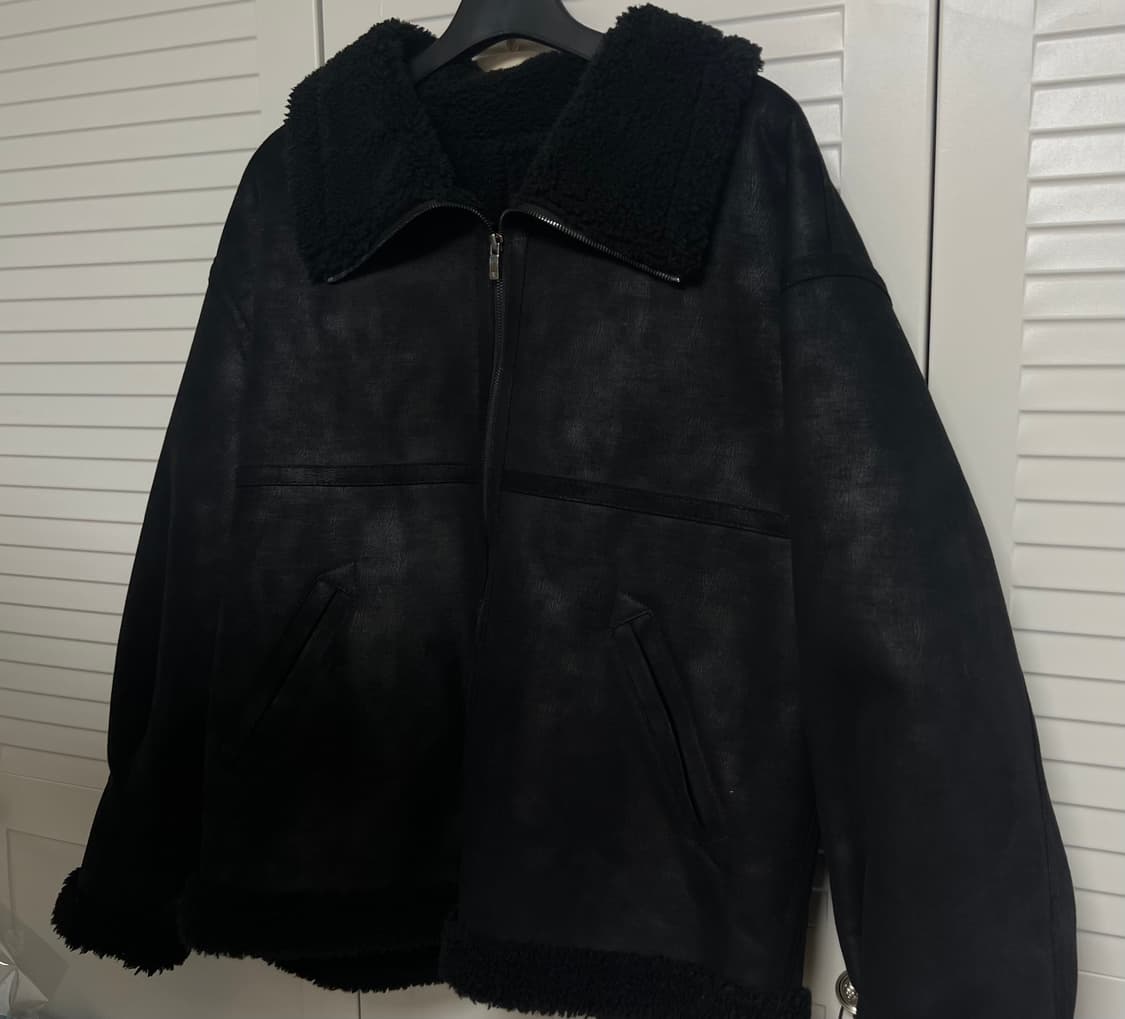 트리밍버드 22fw 초기 무스탕 블랙 상품이미지2