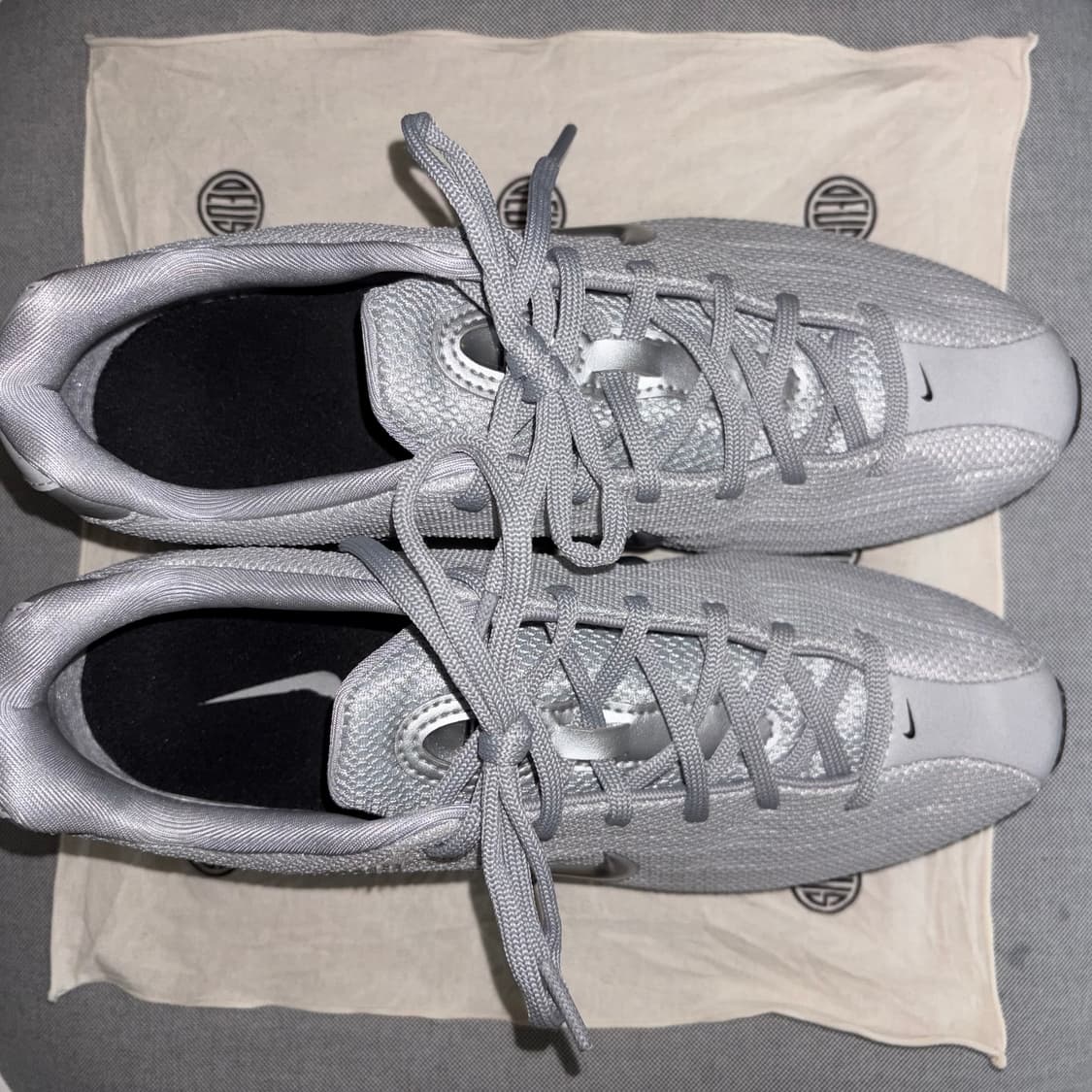 나이키 샥스 Z 메탈릭 실버 (245) 상품이미지4
