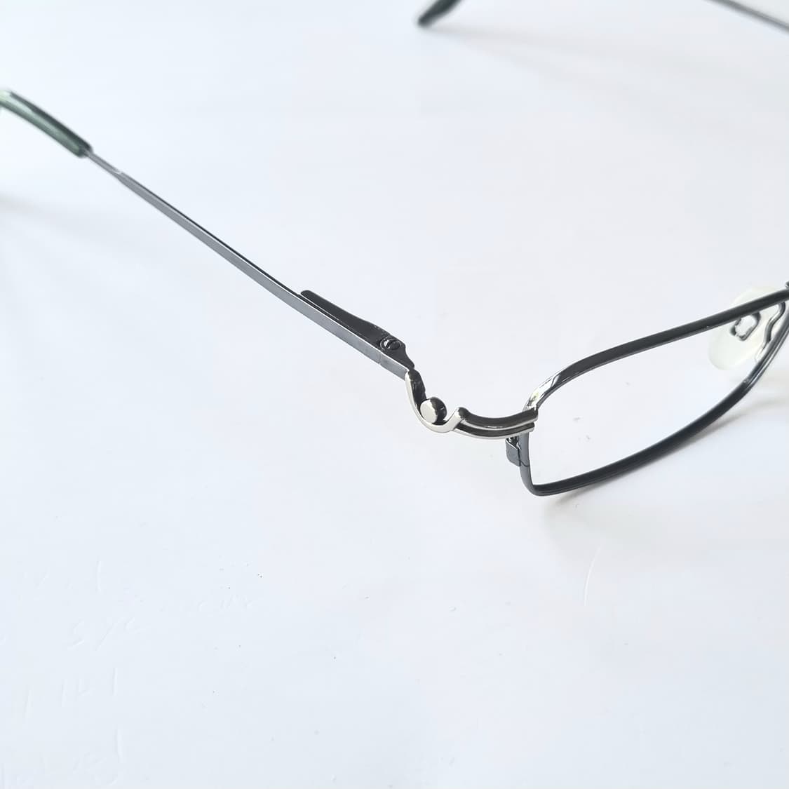 데드스탁 빈티지 메탈릭 내로우 프레임 안경테 785 상품이미지7