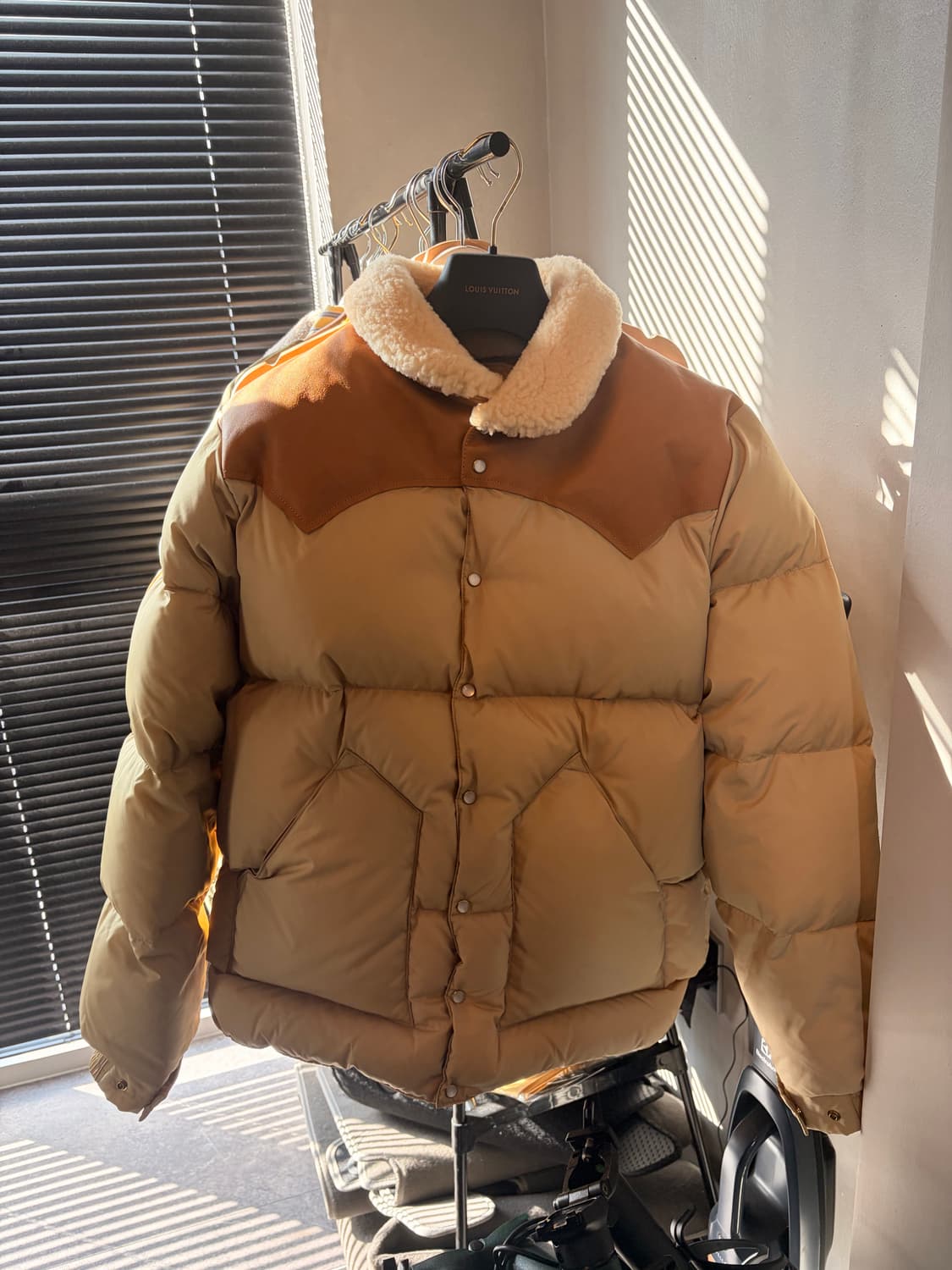 록마 크리스티 44사이즈 판매합니다.  상품이미지1