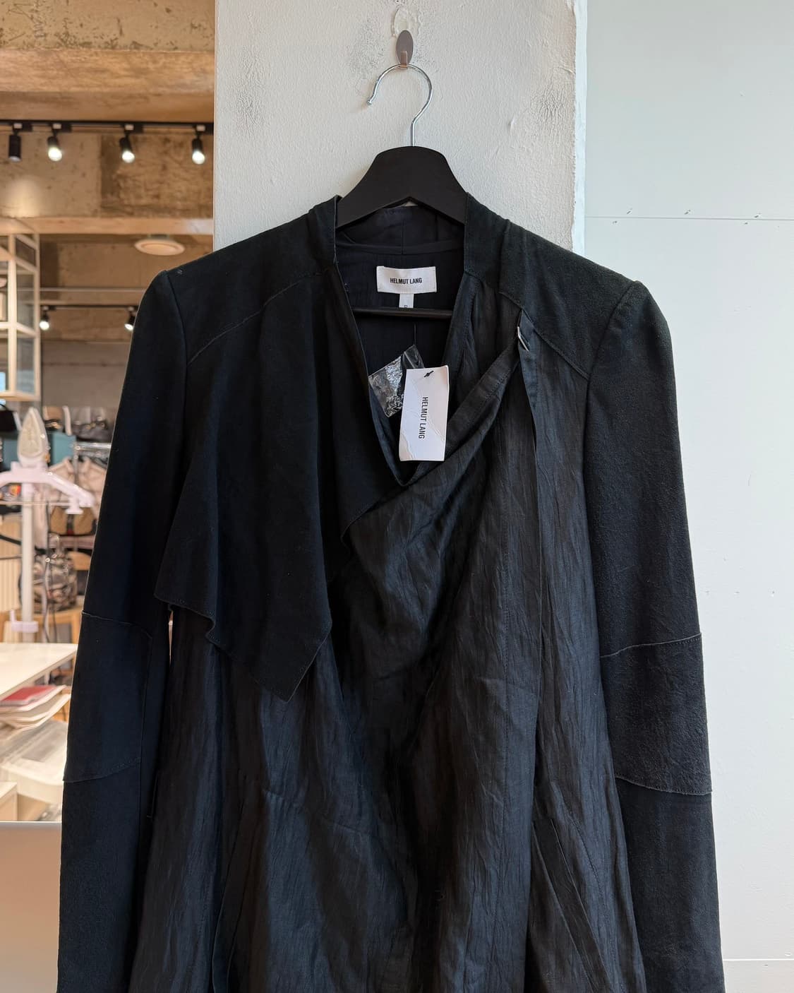 헬무트랭 블랙 드레이프 린넨 자켓  상품이미지3
