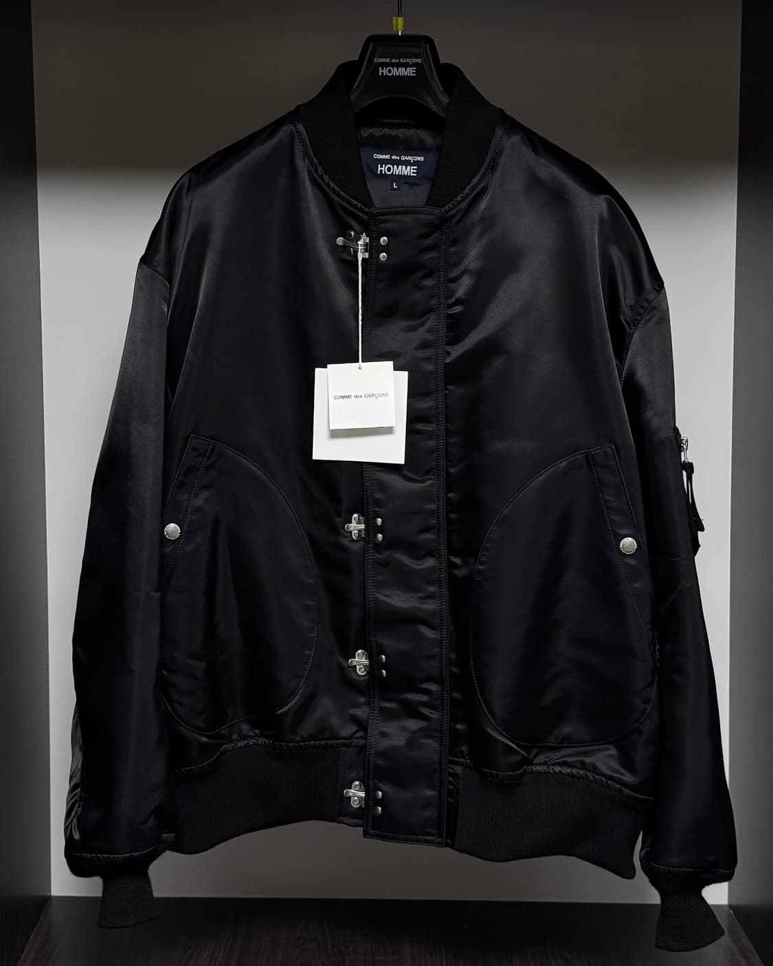 꼼데가르송 옴므 사틴 봄버 자켓 상품이미지2