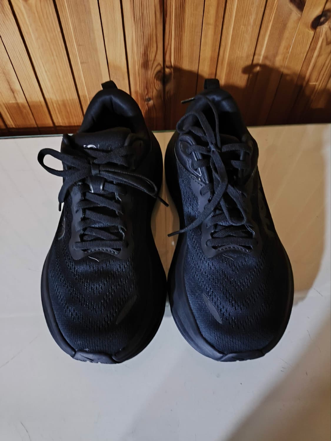 235mm 호카오네오네 본디8 와이드 러닝화 쿠션화 상품이미지4