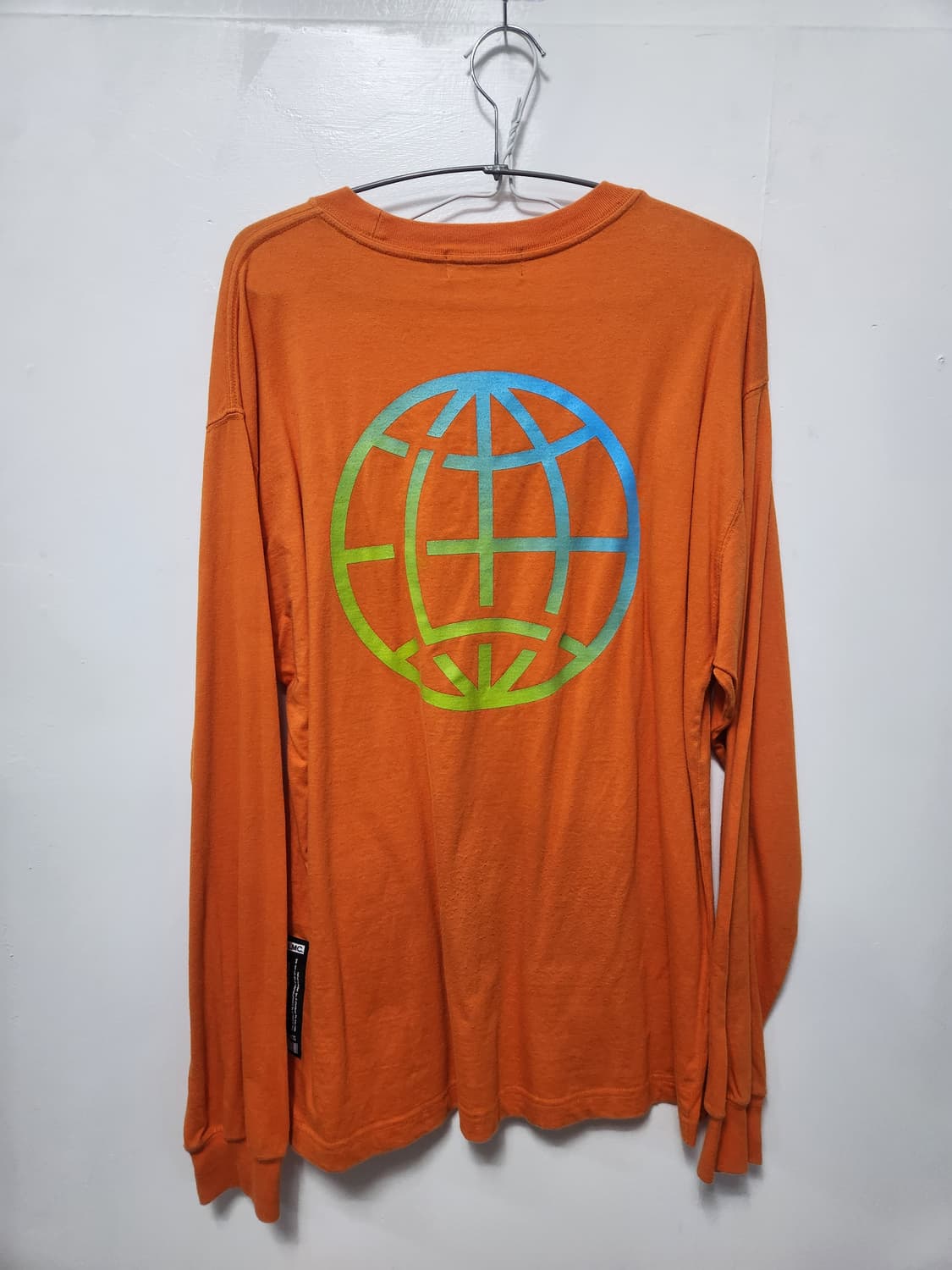 LMC 박스 로고 & 글로브 그래픽 롱슬리브 상품이미지2