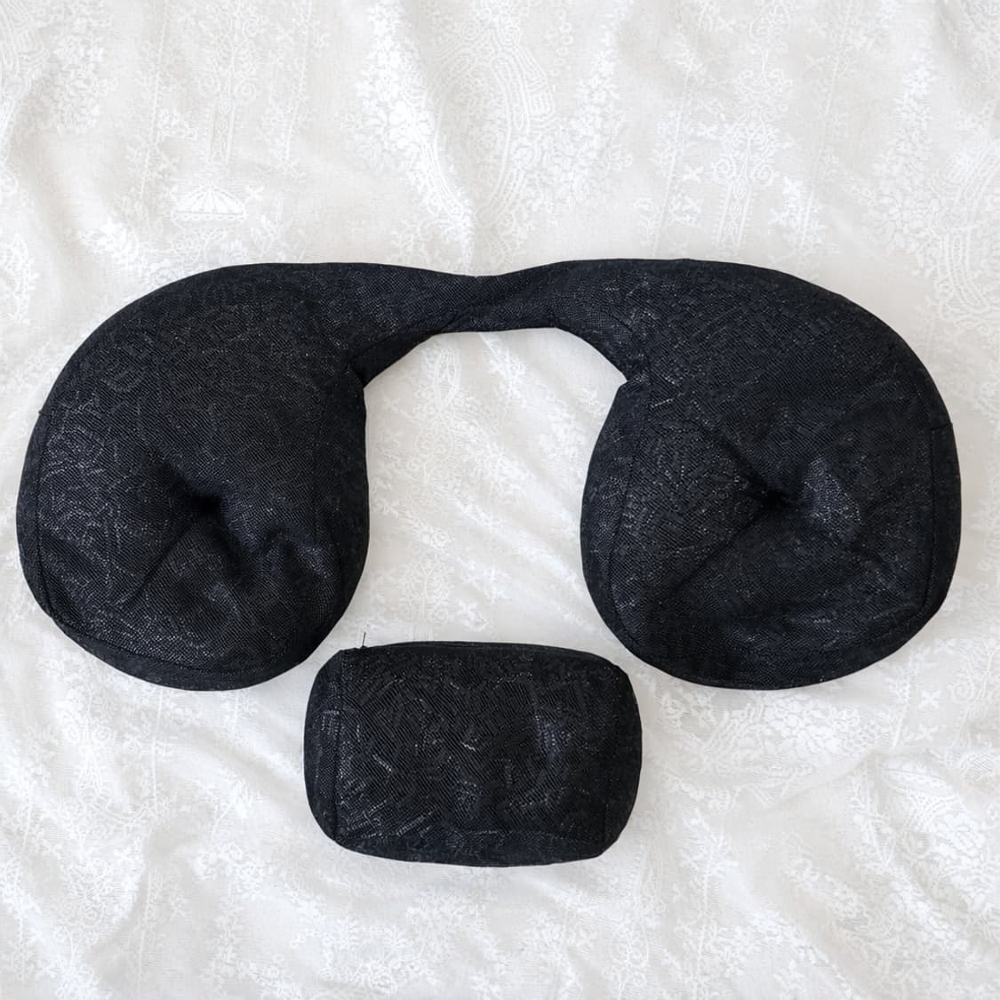 (거의새상품)현대메디칼 디스크팡 기능성 숯 경추 숙면베개 상품이미지3