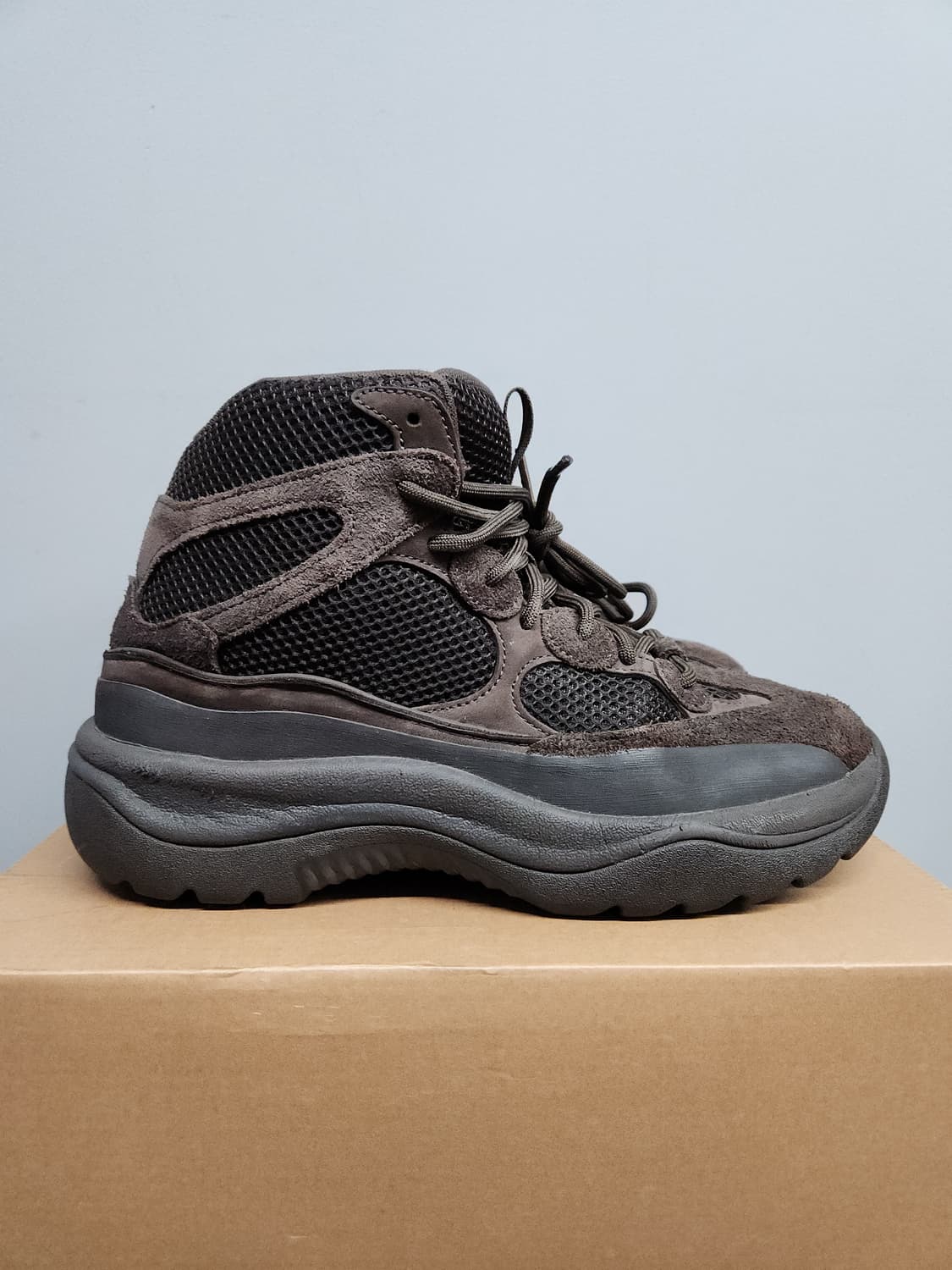 아디다스 이지 데저트 부츠 오일 상품이미지4