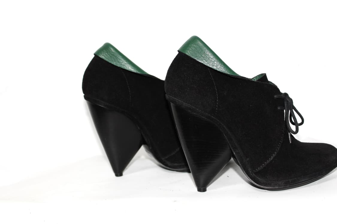 Balenciaga Suede Cone Heel Ankle Boots 상품이미지5
