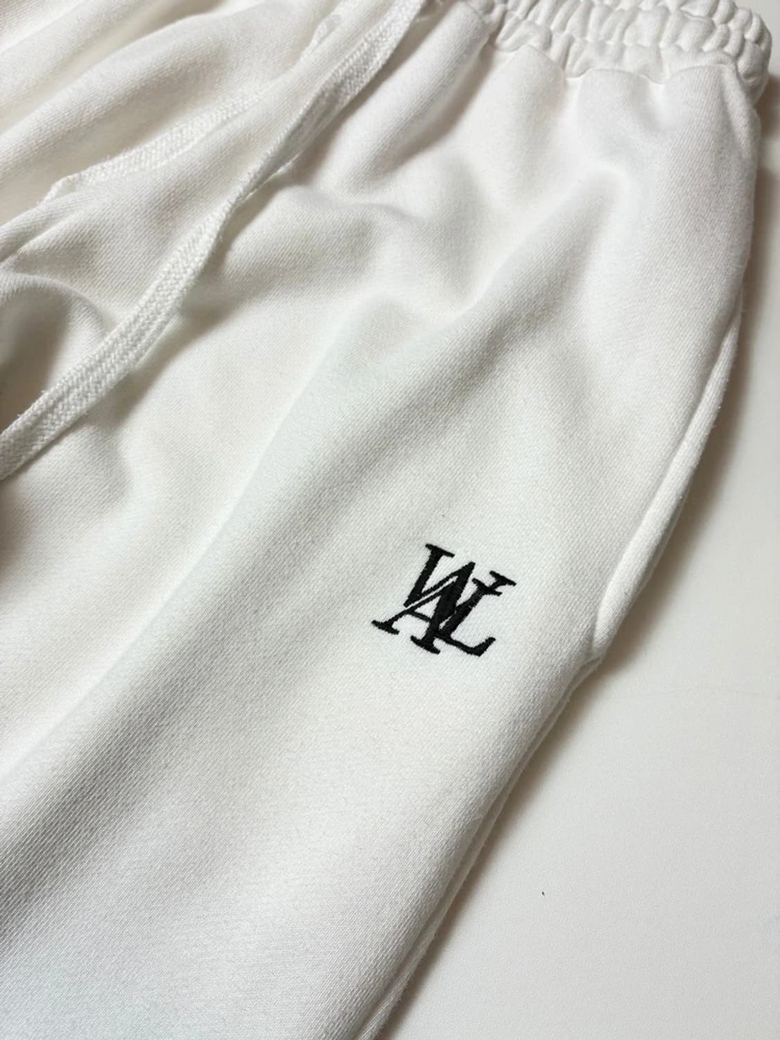 우알롱 볼륨 로고 와이드 조거 스웻 팬츠 PN8726 상품이미지3