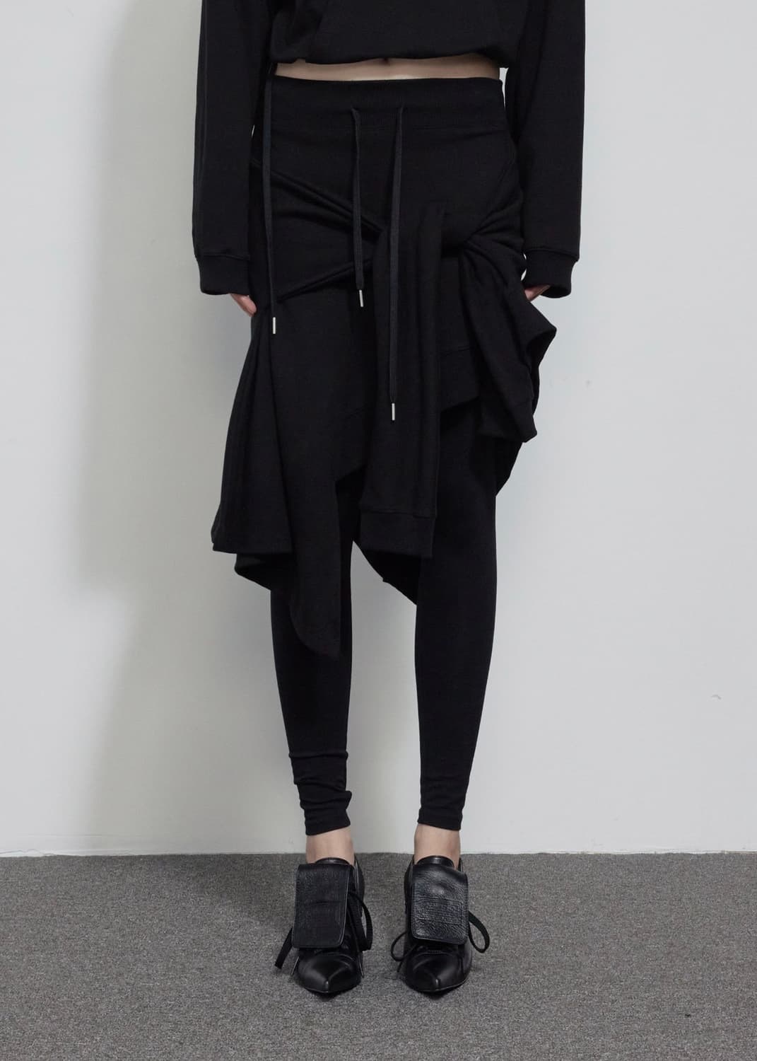 보헤미안서울 UNBALANCED FLOW SWEAT SKIRT 상품이미지4