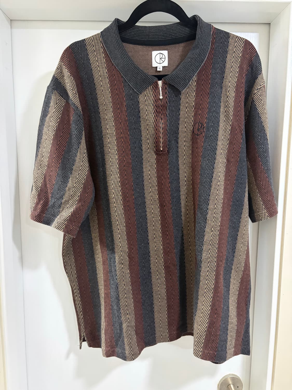 폴라스케이트 반팔 하프넥 상품이미지1