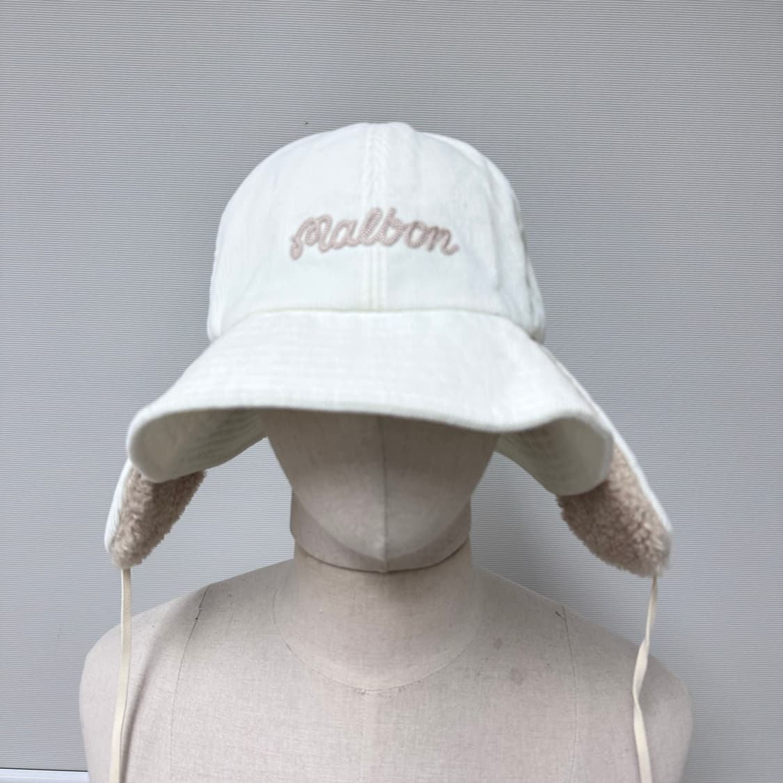 MALBON 말본골프 코듀로이 보아 귀달이 버킷햇 모자 56cm 상품이미지3
