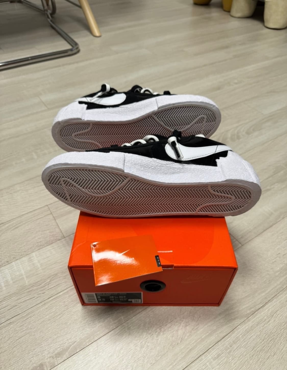 나이키 블레이저 로우 사카이 260 상품이미지4