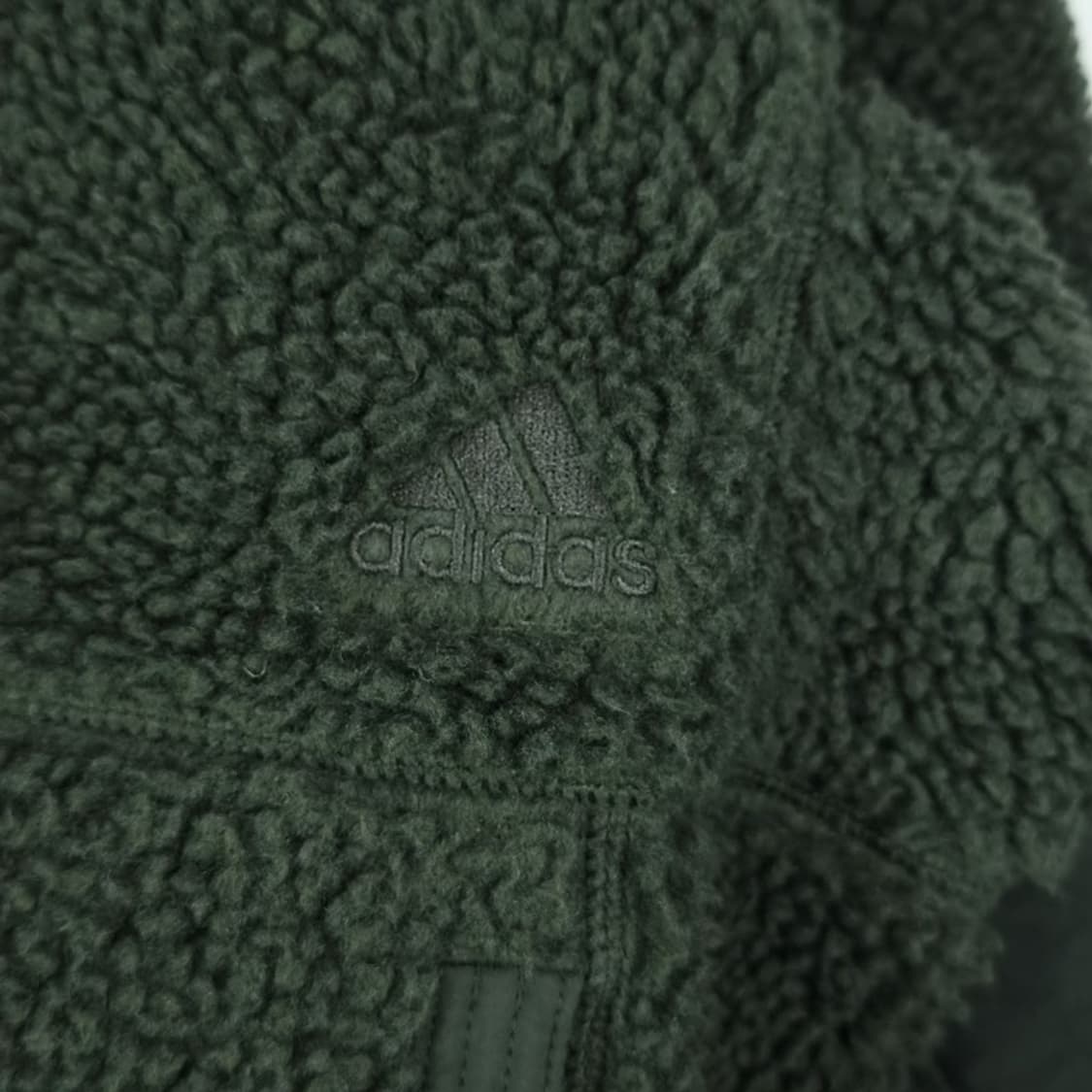 아디다스 오버사이즈 쉐르파 플리스 자켓 딥카키 M18931 상품이미지6