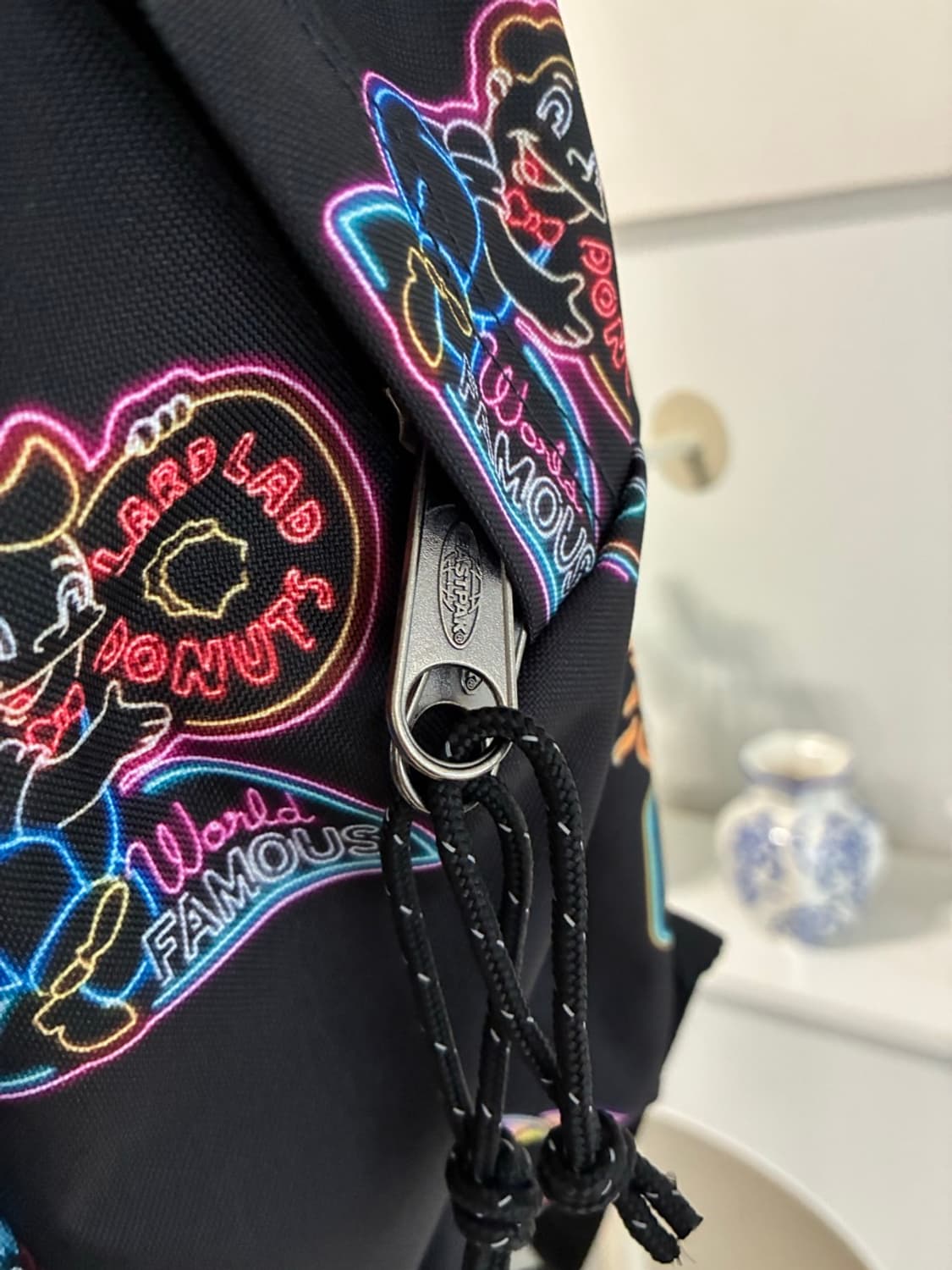 이스트백*심슨 콜라보 백팩 상품이미지4