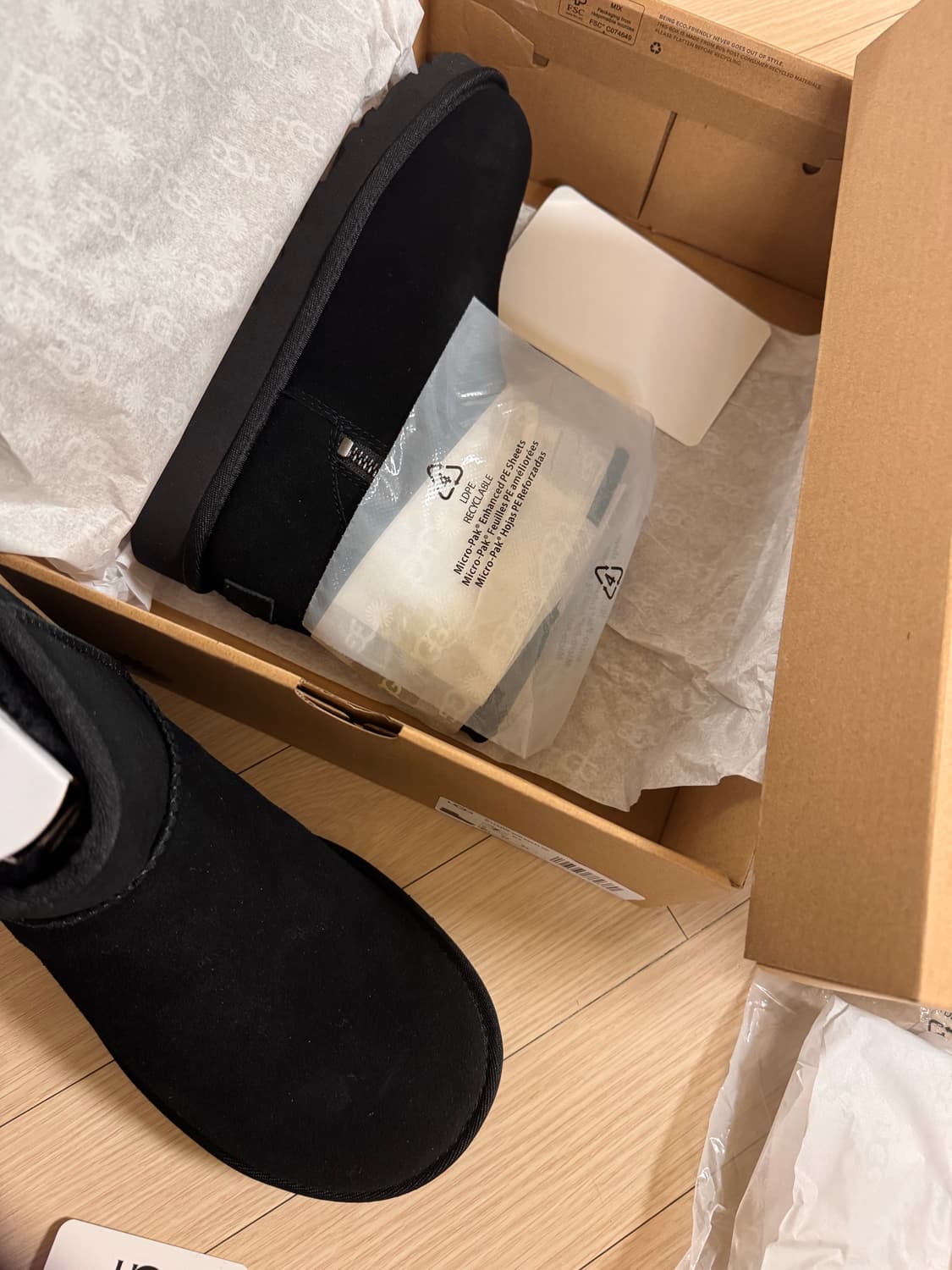 230 235 풀박 새상품 어그 미니 베일리 지퍼 블랙 앵클 부츠 방한 상품이미지10