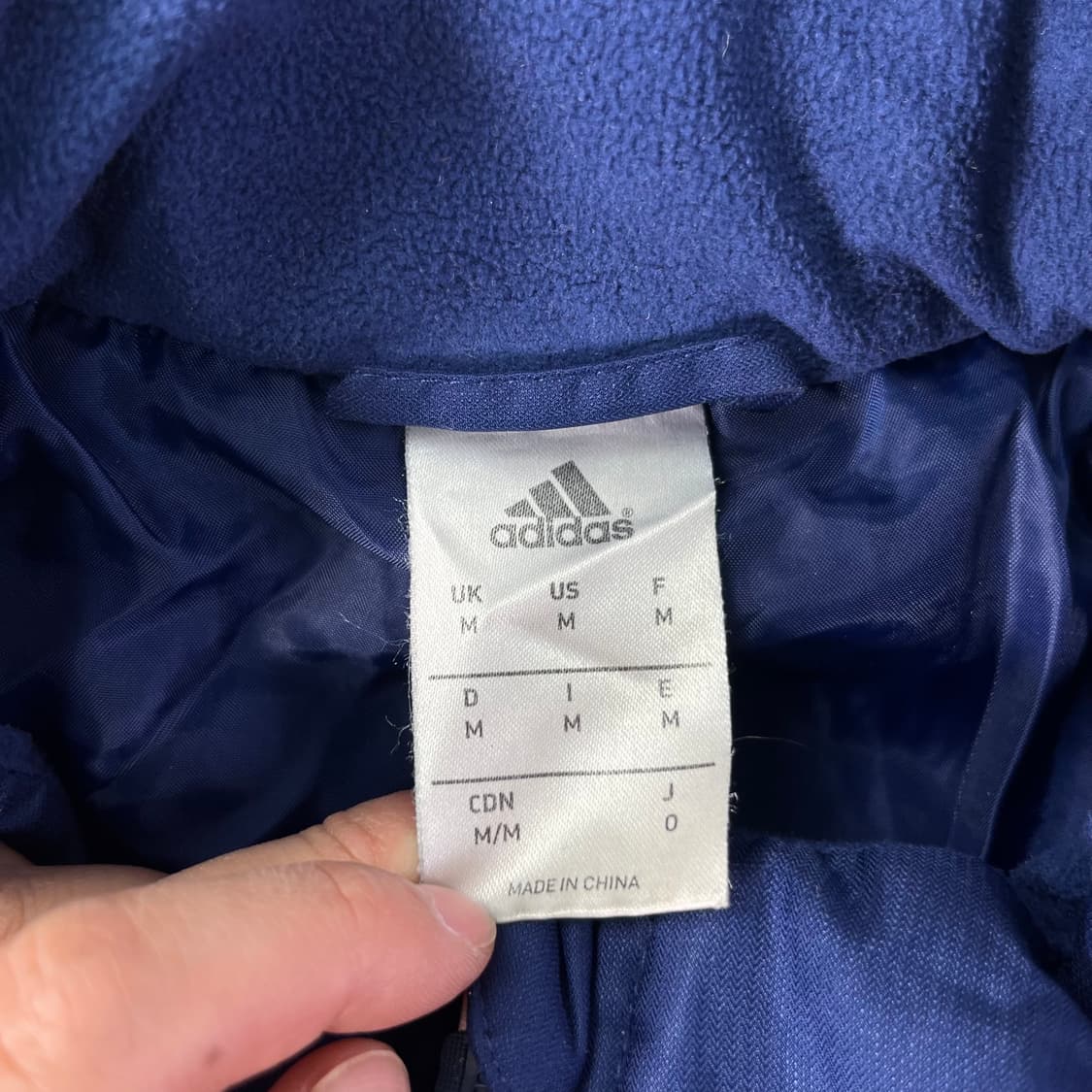 100 아디다스 맨유 푸퍼 패딩 상품이미지3