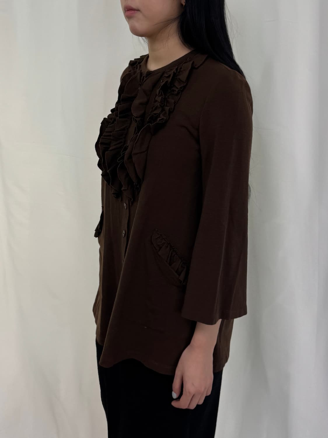 진태옥 프랑소와즈 면프릴 블라우스 가디건 상품이미지3