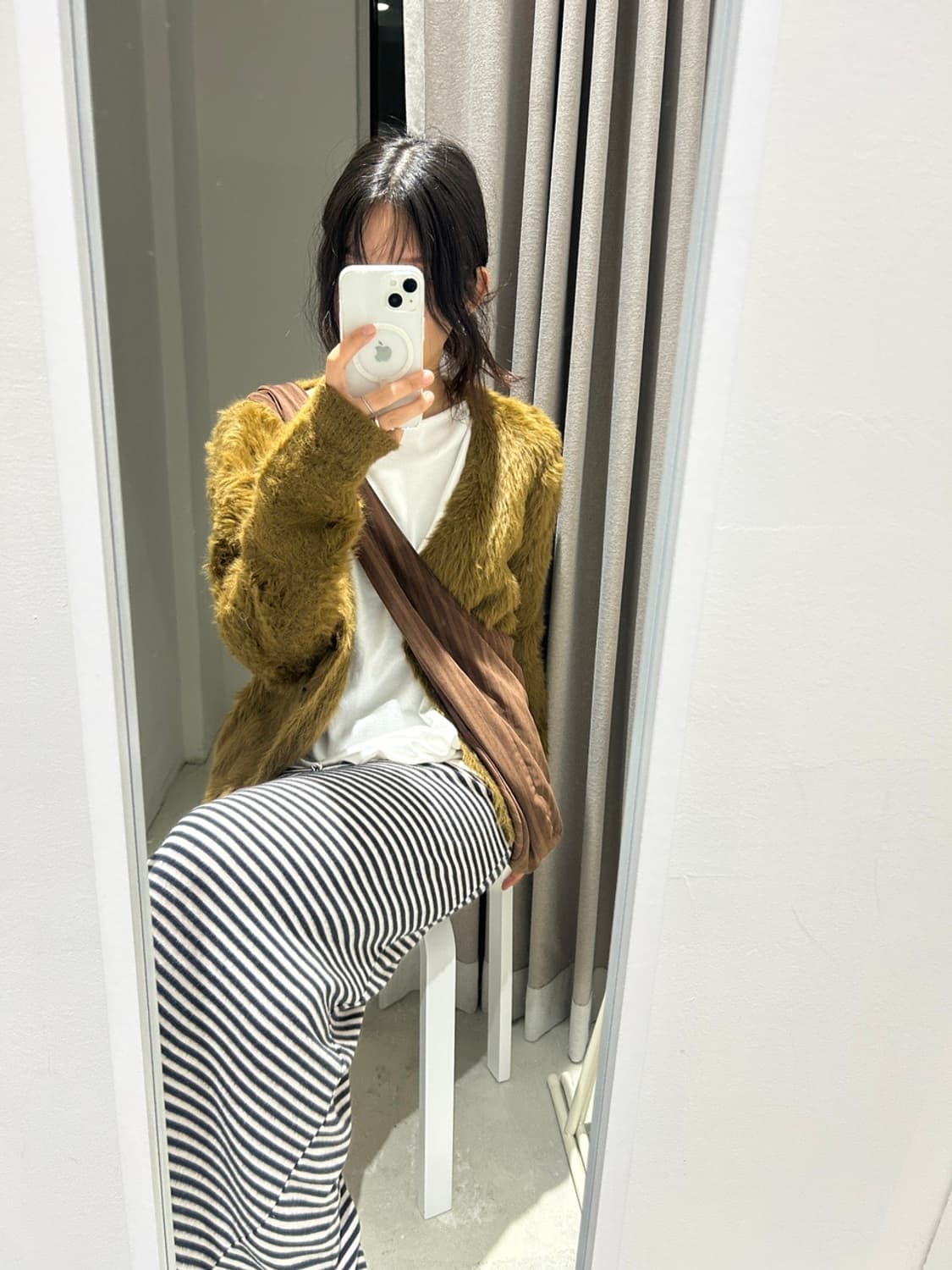 뮤로우 소프트 카멜 퍼가디건 상품이미지1