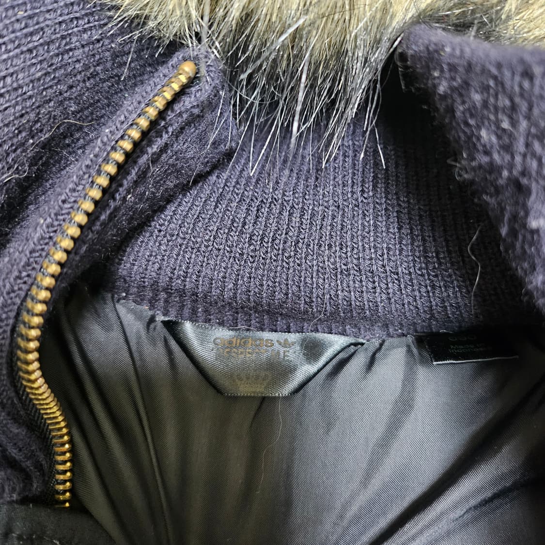 아디다스 미시엘리엇 리스펙트미 울프죠 패딩 상품이미지2