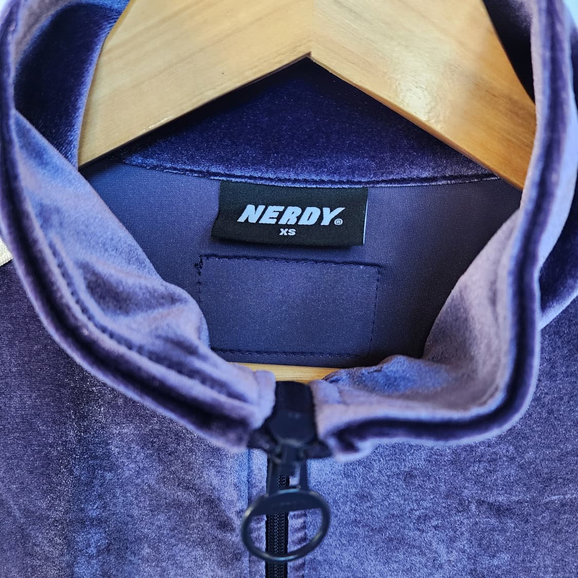 널디 벨벳 트랙 자켓 퍼플 상품이미지3