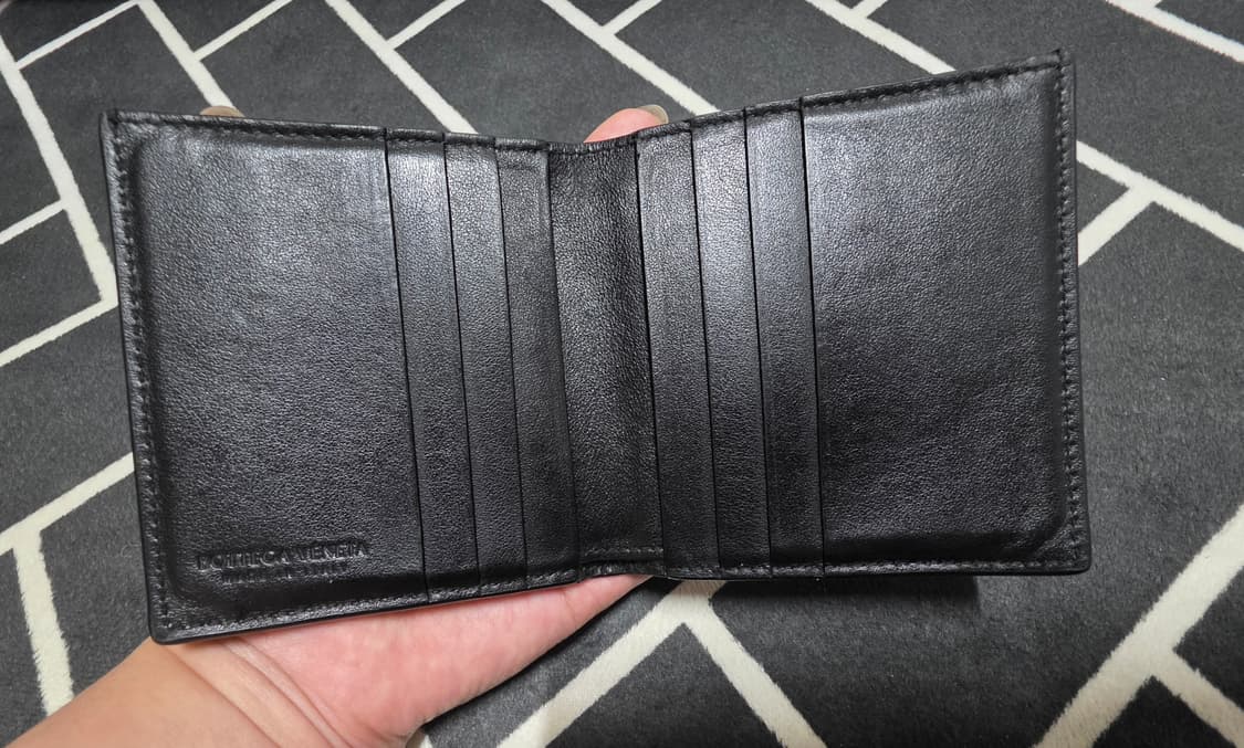 보테가베네타 폴더 반지갑 상품이미지3