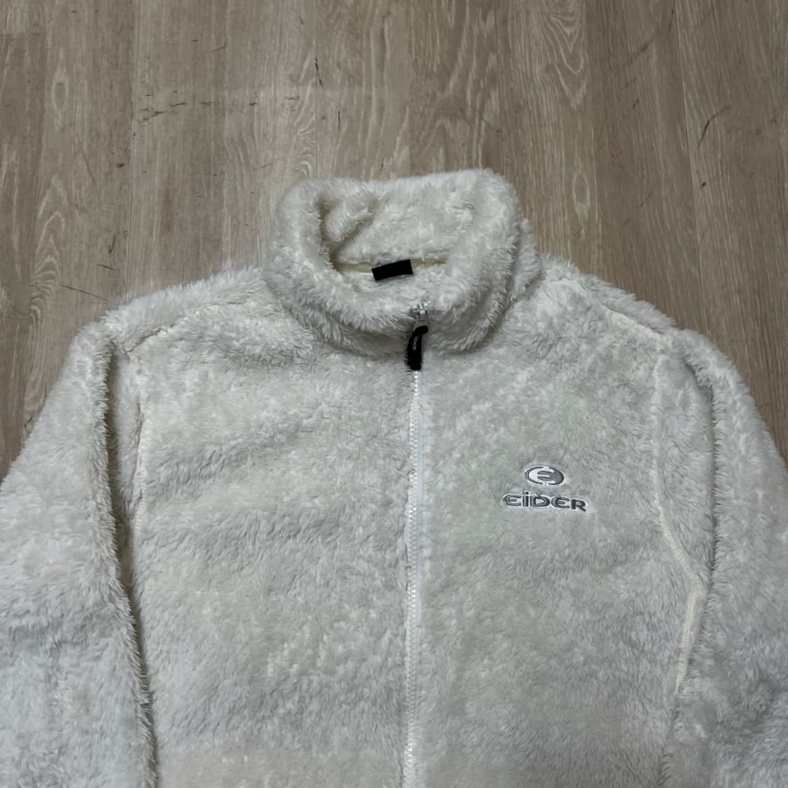 아이더 양털 뽀글이 화이트 후리스 자켓 M/95  상품이미지2