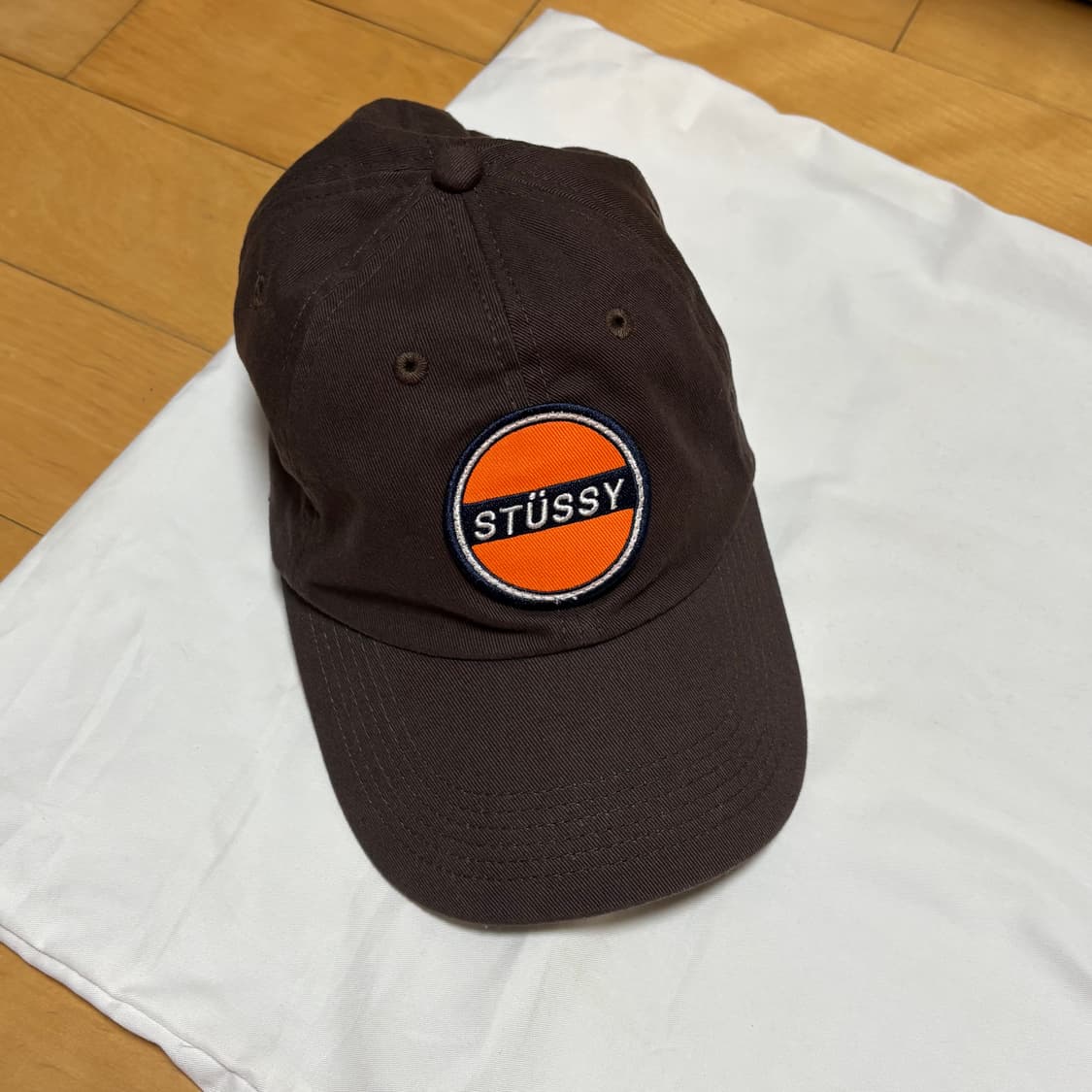 스투시 브라운 볼캡 상품이미지1